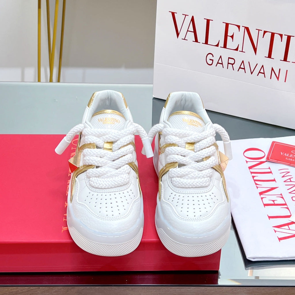 VT 2025 Garavani Sneakers White Gold Cowhide Fabric 546990