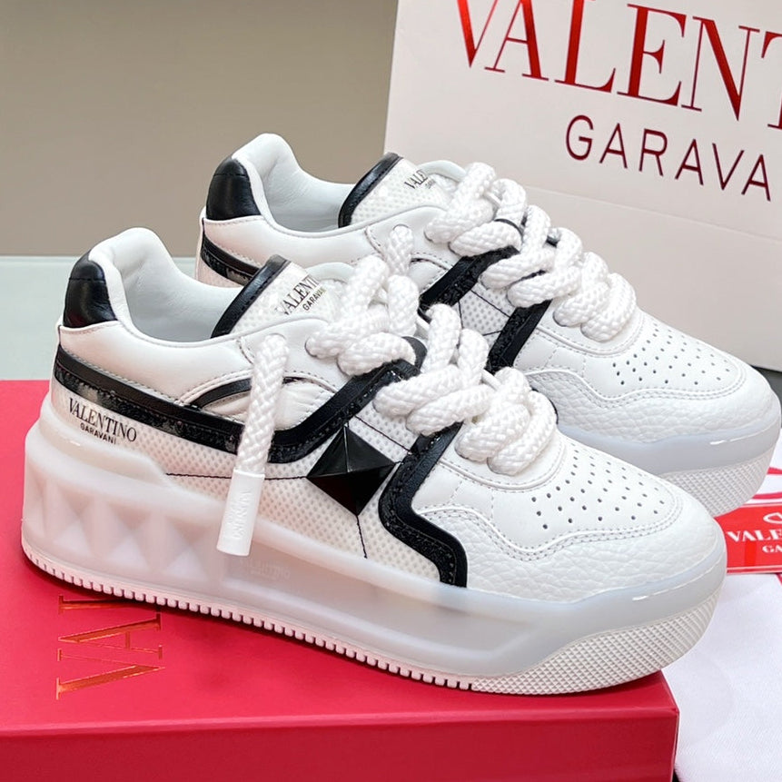VT 2025 Garavani Sneakers White Black Cowhide Fabric 546992