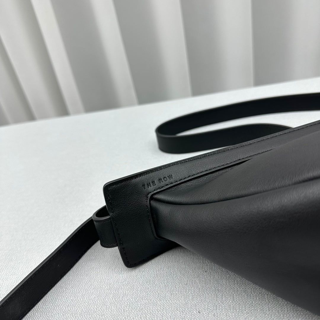 The Row 2025 Slouchy Banana 34cm Black Leather