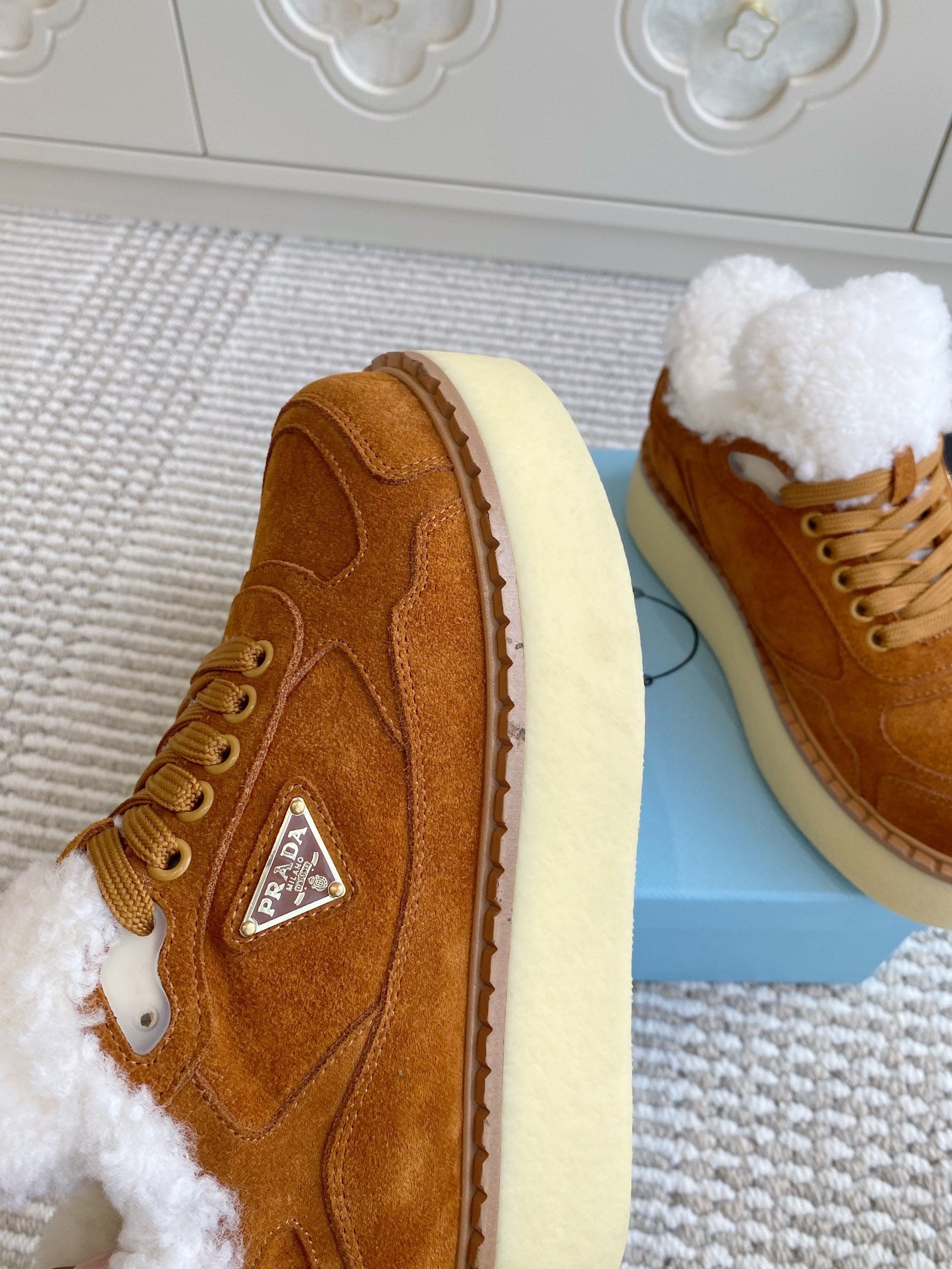Prada Mid-Top Sneakers Caramel Suede White Shearing 564157