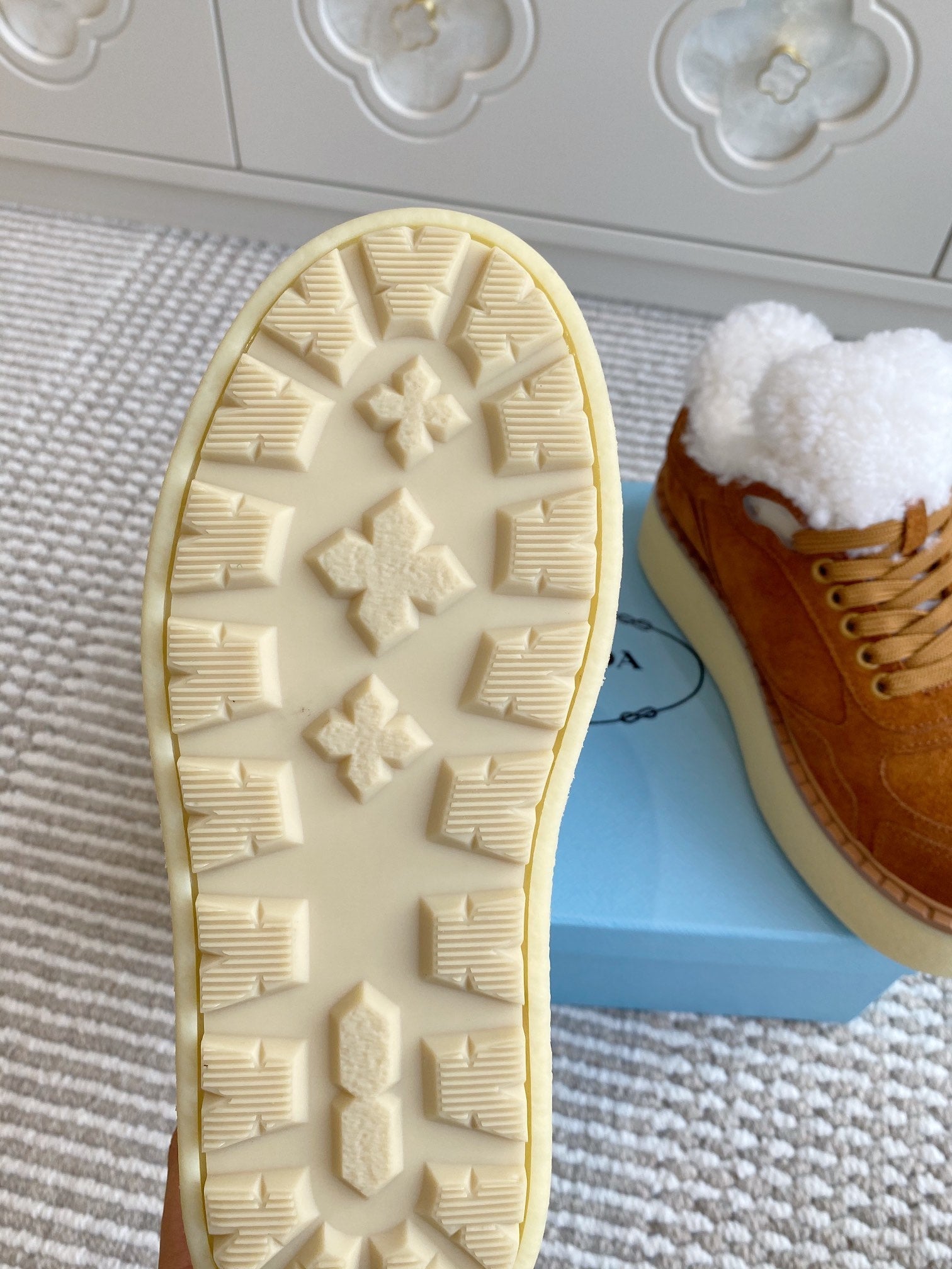 Prada Mid-Top Sneakers Caramel Suede White Shearing 564157