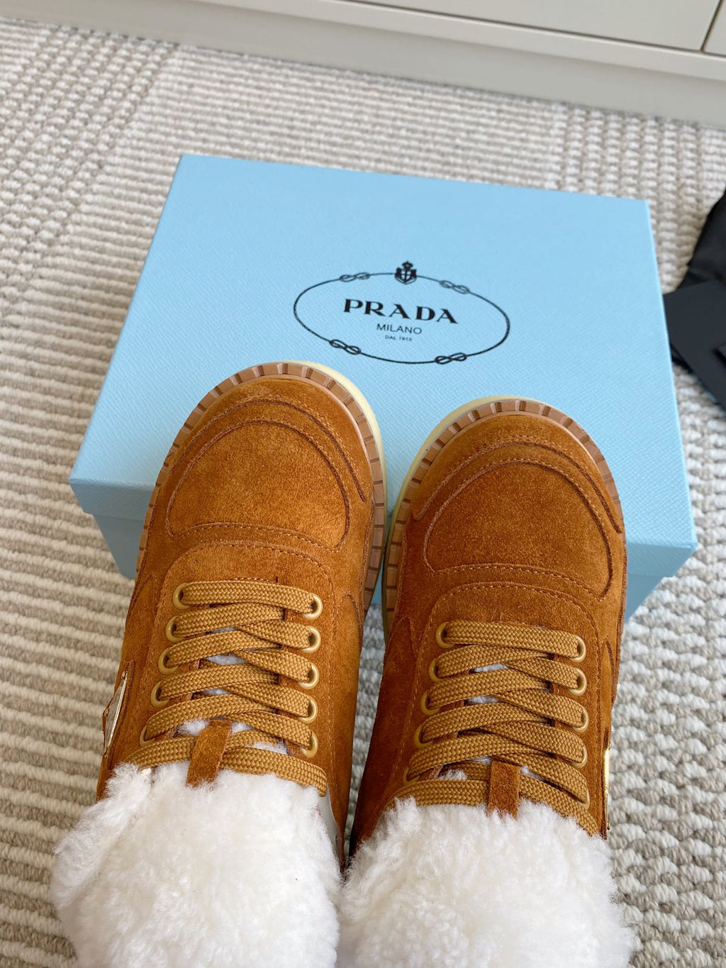 Prada Mid-Top Sneakers Caramel Suede White Shearing 564157