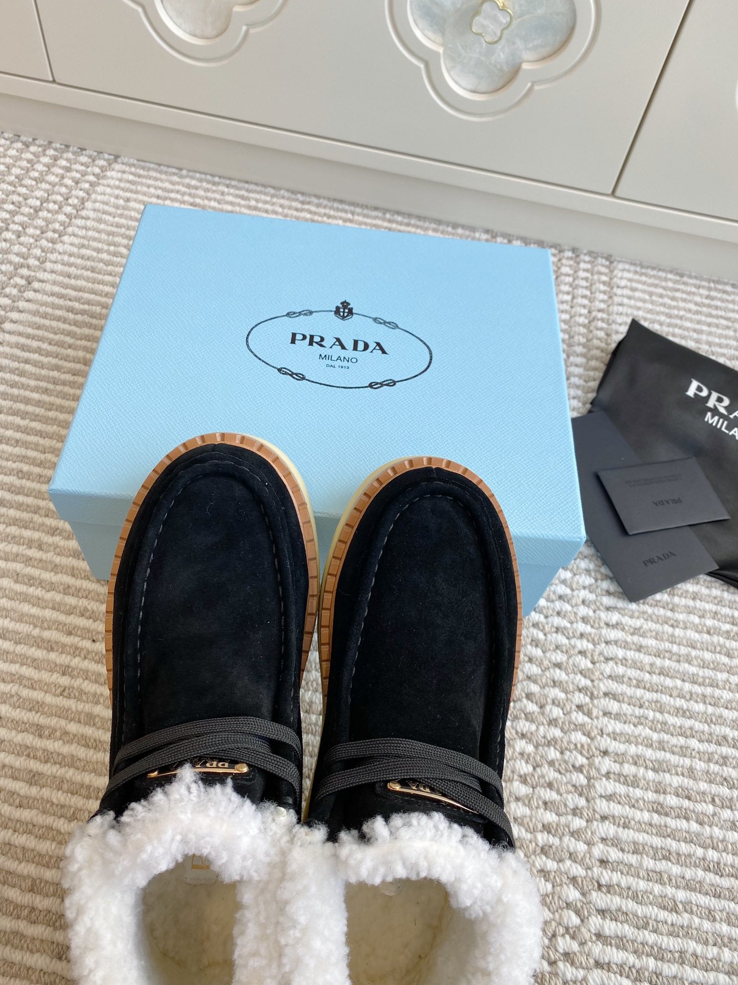 Prada Chukka Boots Black Suede White Shearing 564160