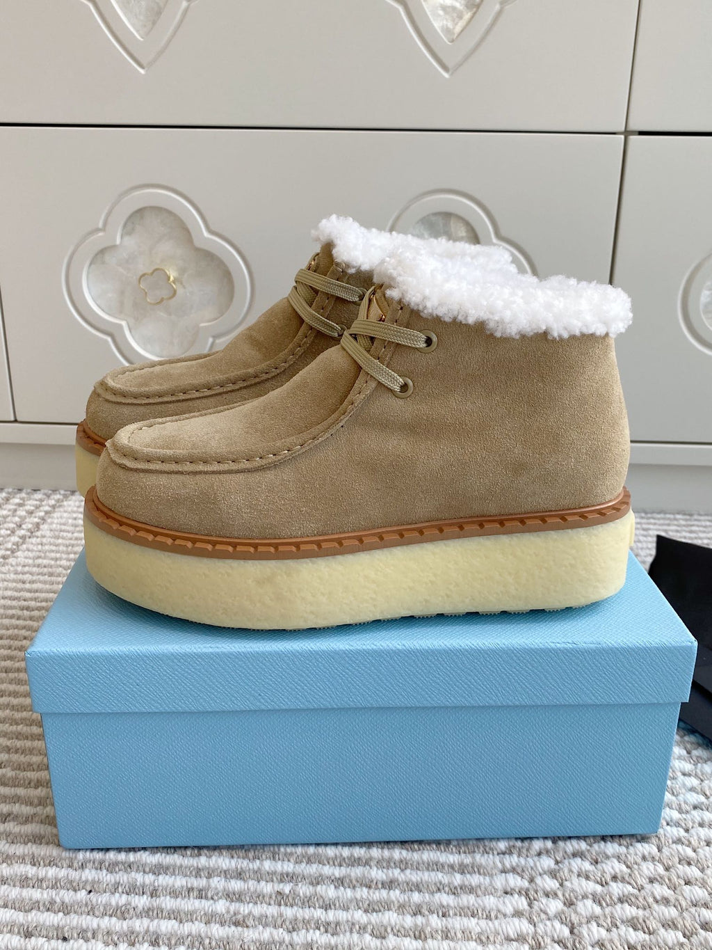 Prada Chukka Boots Light Khahi Suede White Shearing 564161