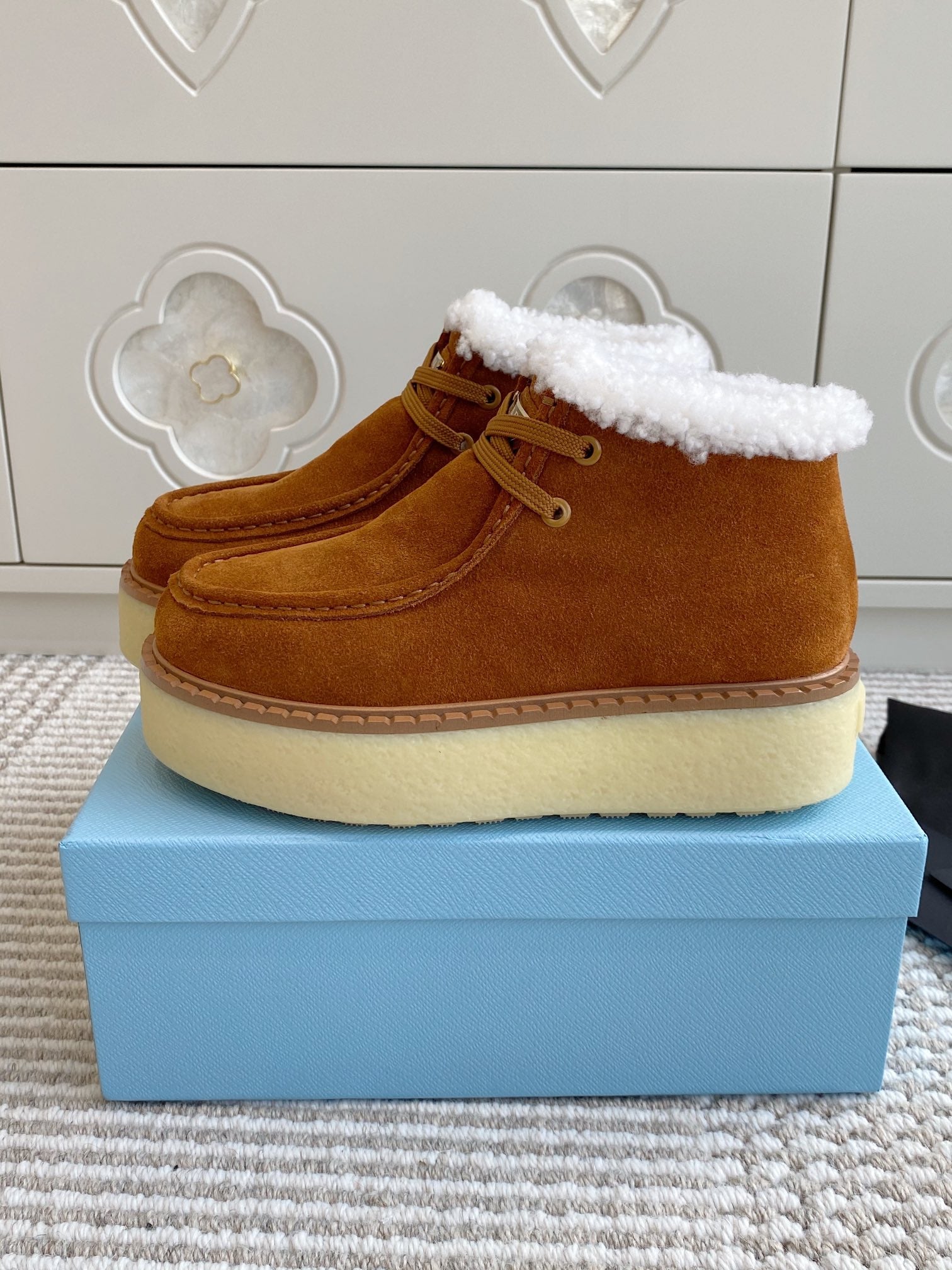 Prada Chukka Boots Caramel Suede White Shearing 564162