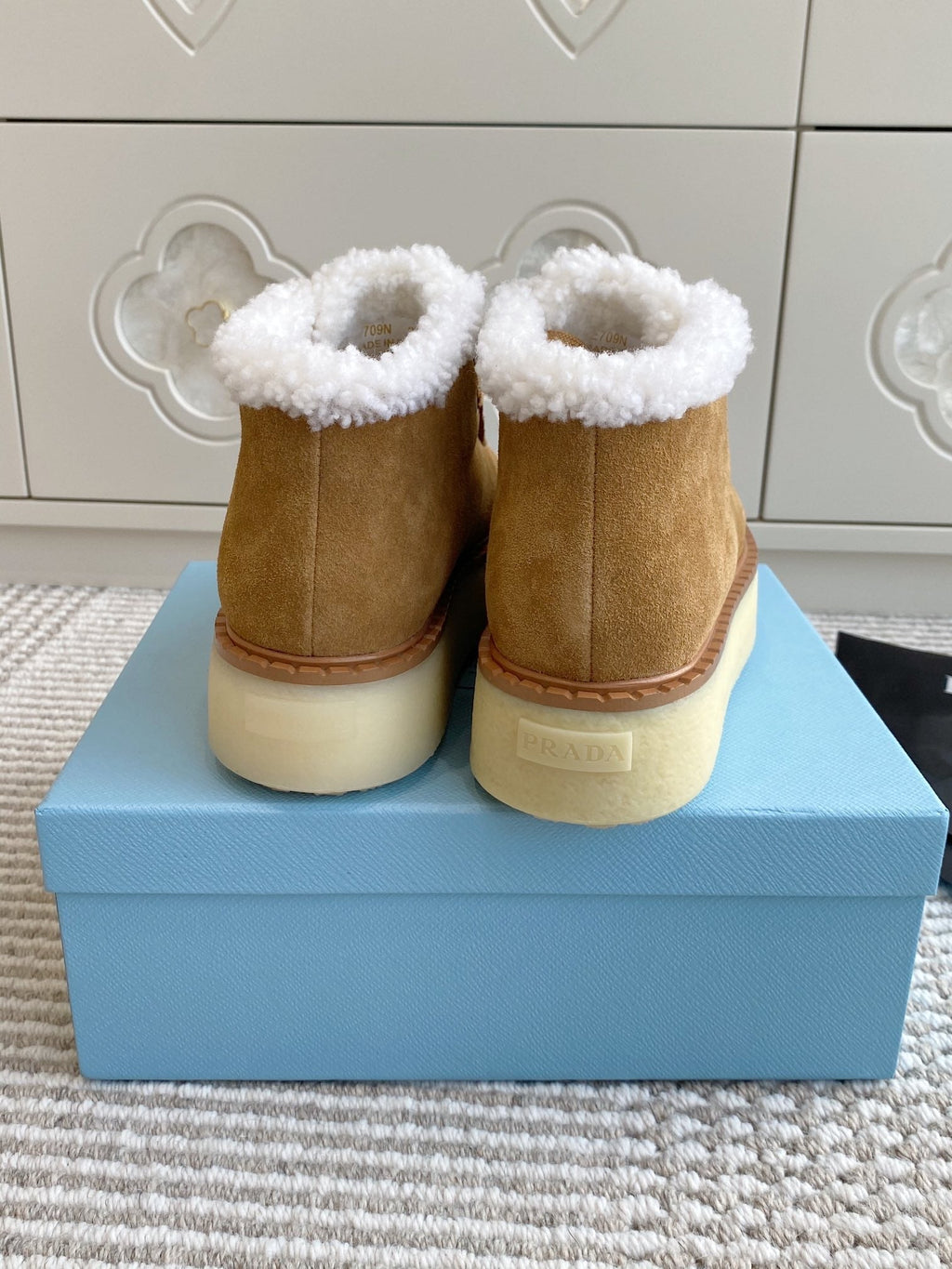 Prada Chukka Boots Brown Suede White Shearing 564163