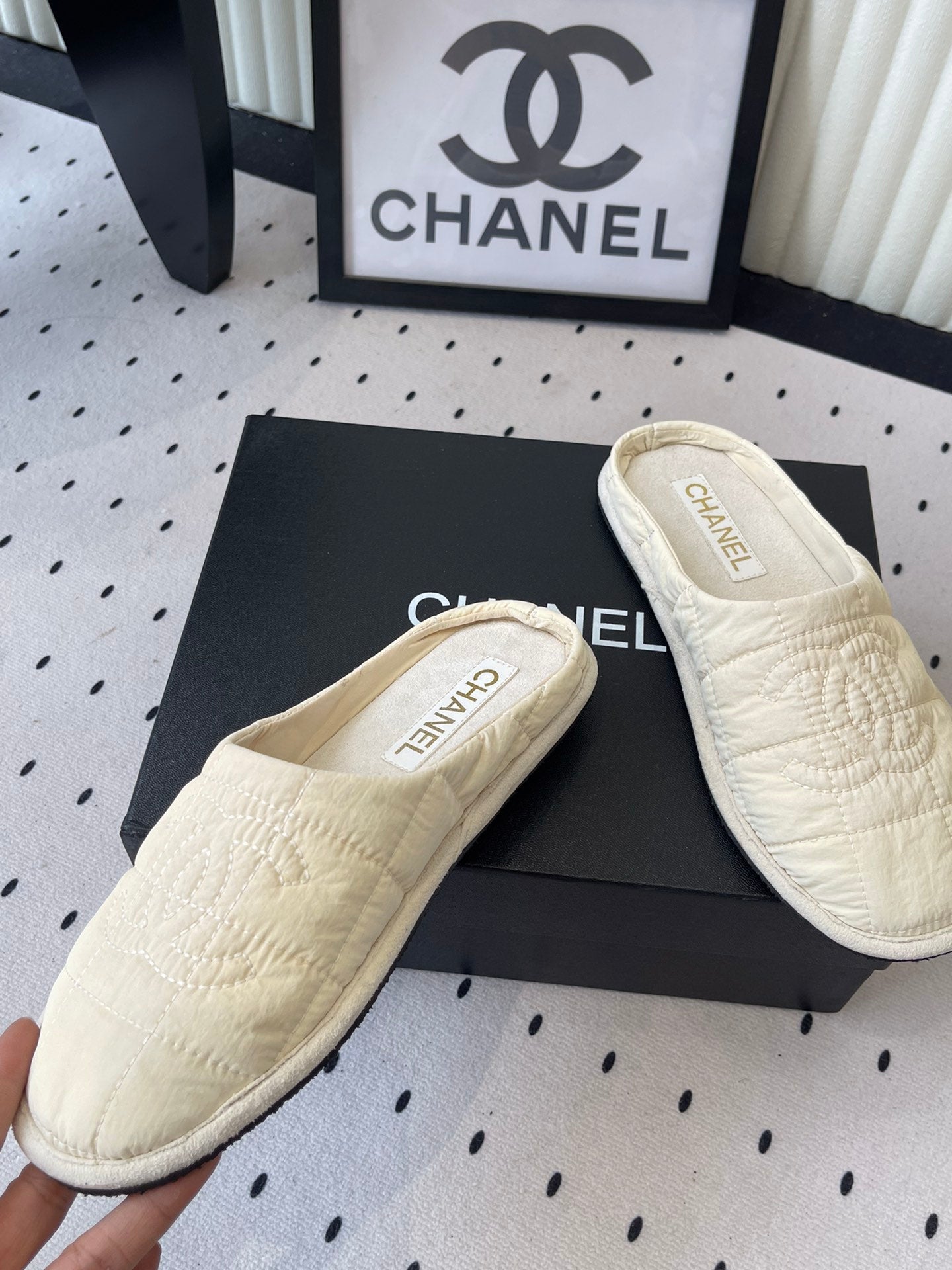 CC New Down-Filled Couple Slippers Ivory Technical Fabric