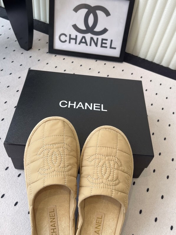 CC New Down-Filled Couple Slippers Beige Technical Fabric