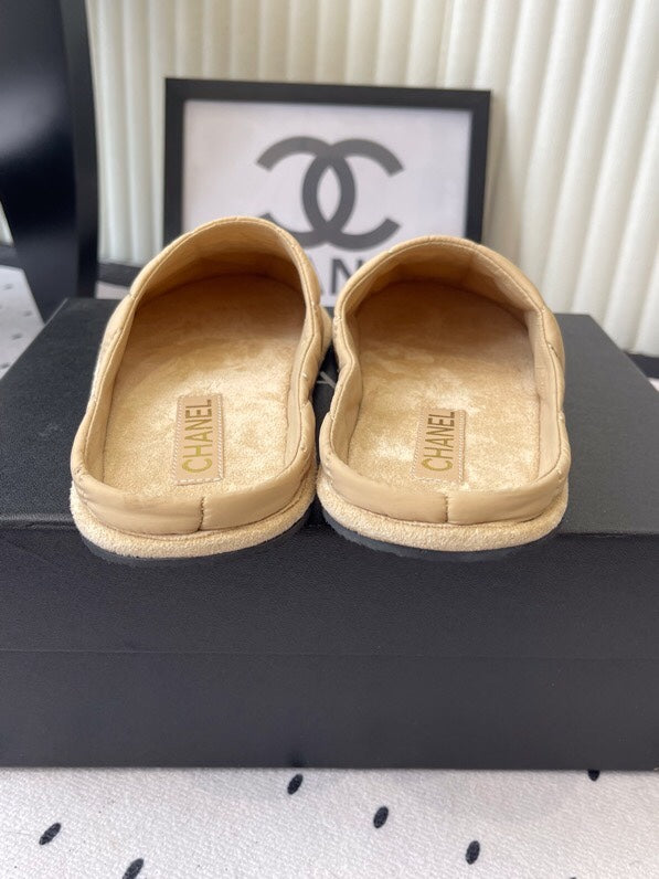 CC New Down-Filled Couple Slippers Beige Technical Fabric