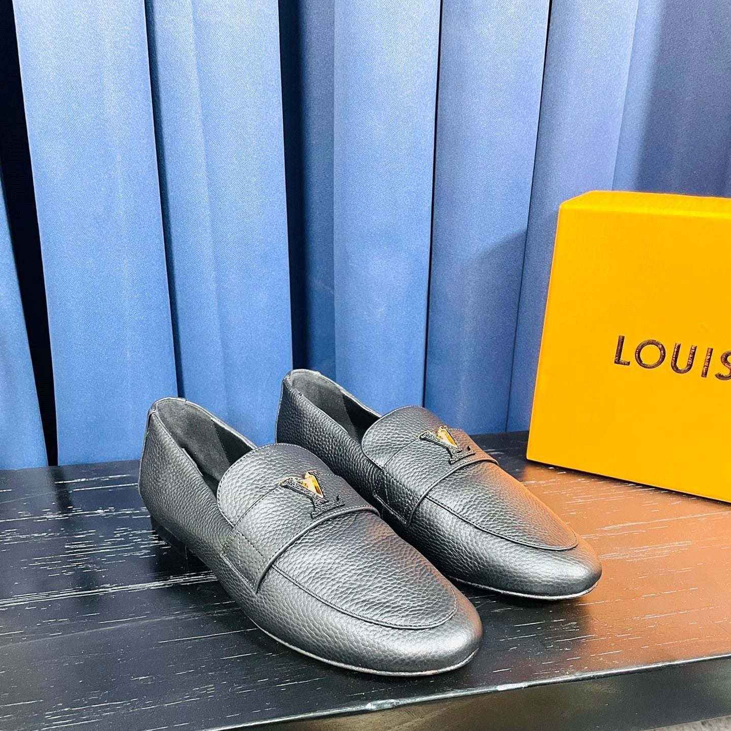 LV Mare Loafers Black Cowhide