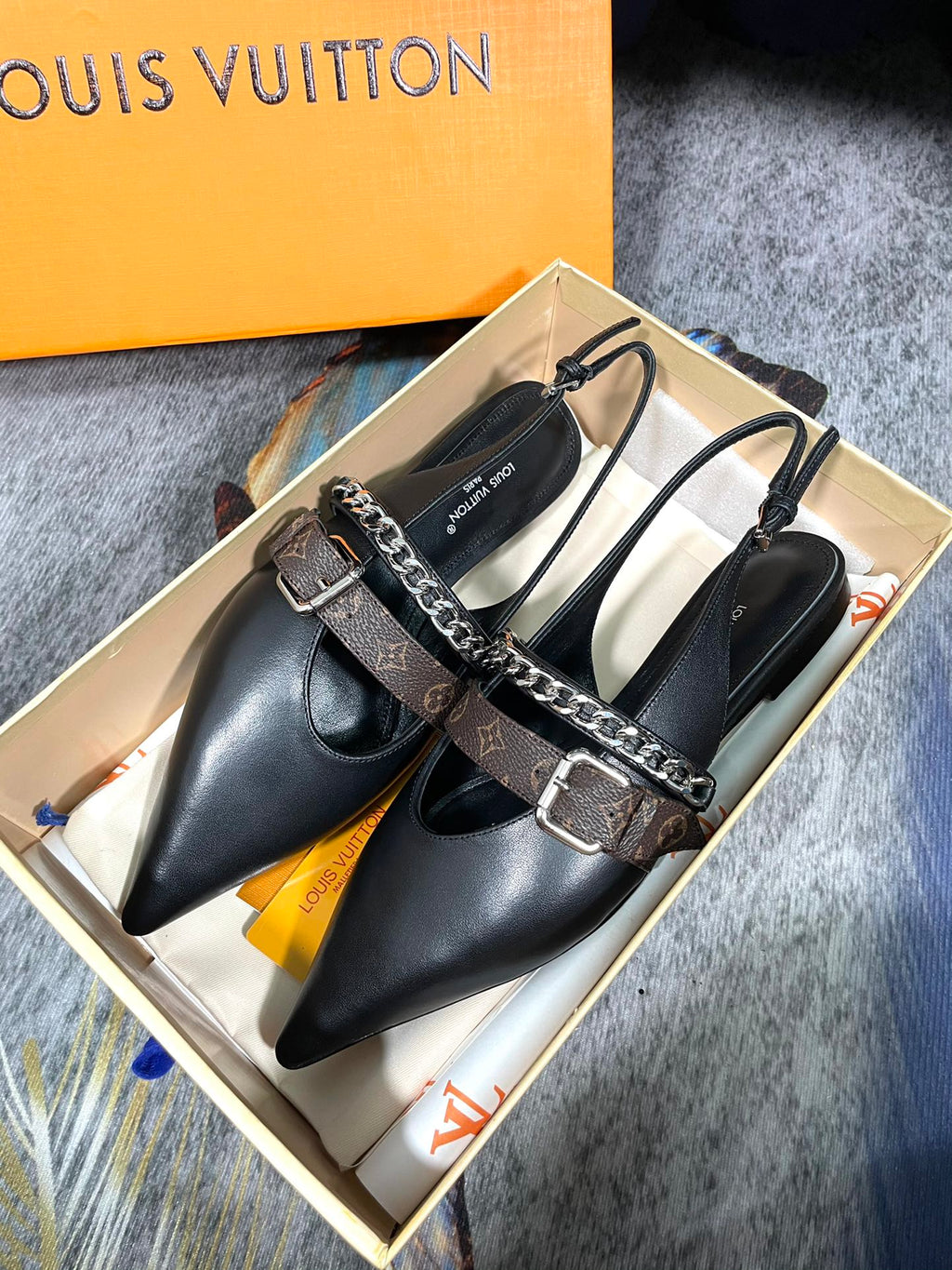 LV Vibe Slingback Flat Black Calfskin 575680