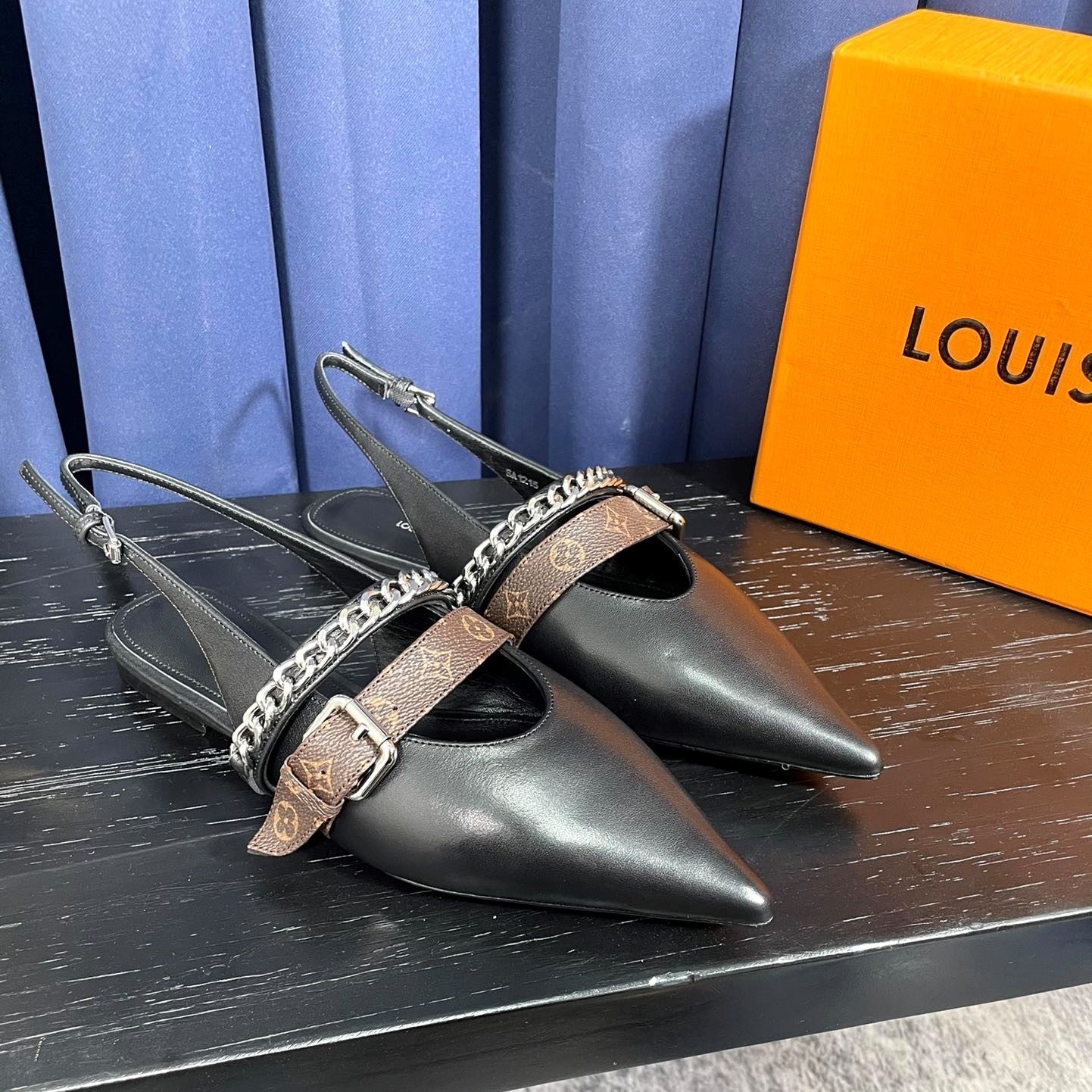 LV Vibe Slingback Flat Black Calfskin 575680