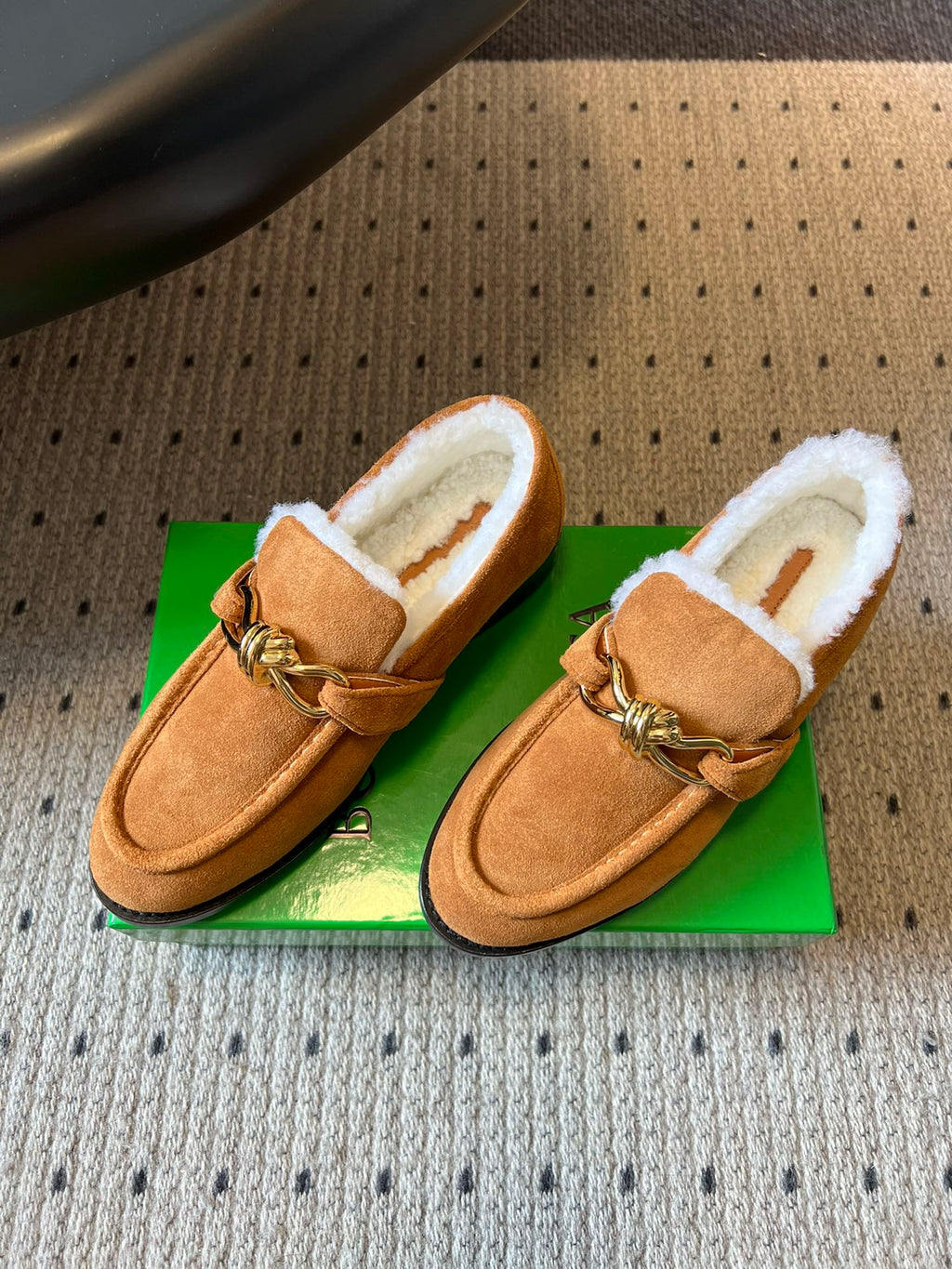 BV Astaire Loafer Brown Shearing Suede 548541