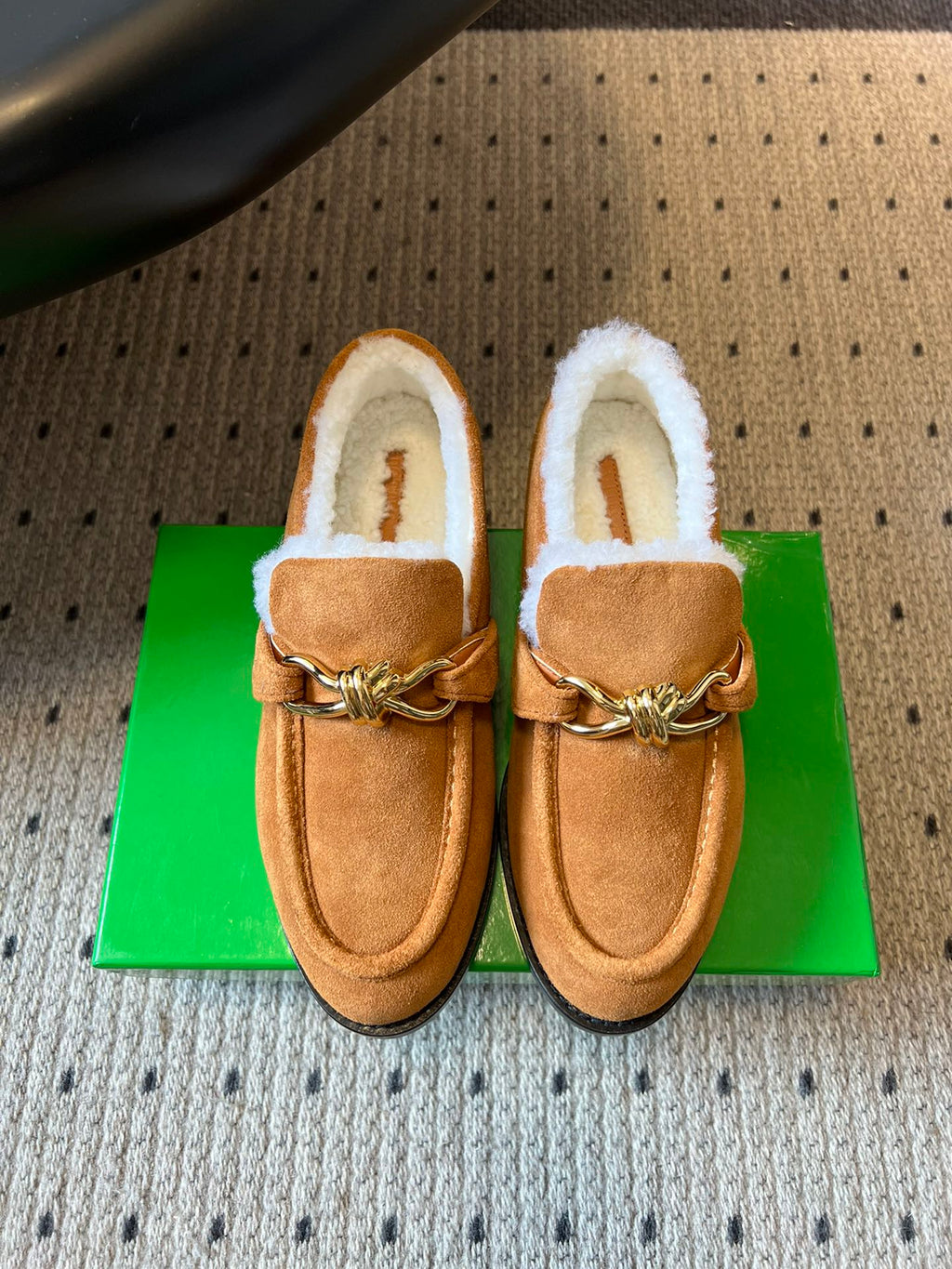 BV Astaire Loafer Brown Shearing Suede 548541