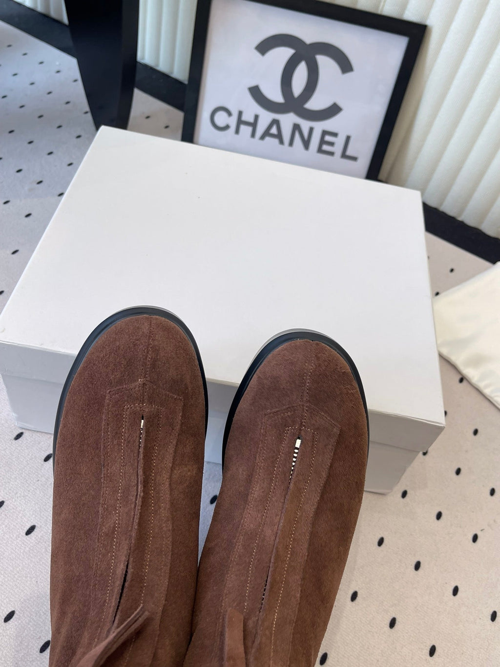 The Row 2025 Zipped Ankle boot Brown Suede 554603