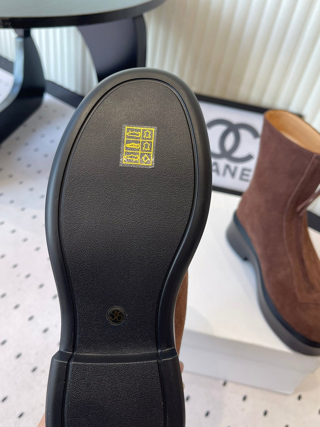 The Row 2025 Zipped Ankle boot Brown Suede 554603