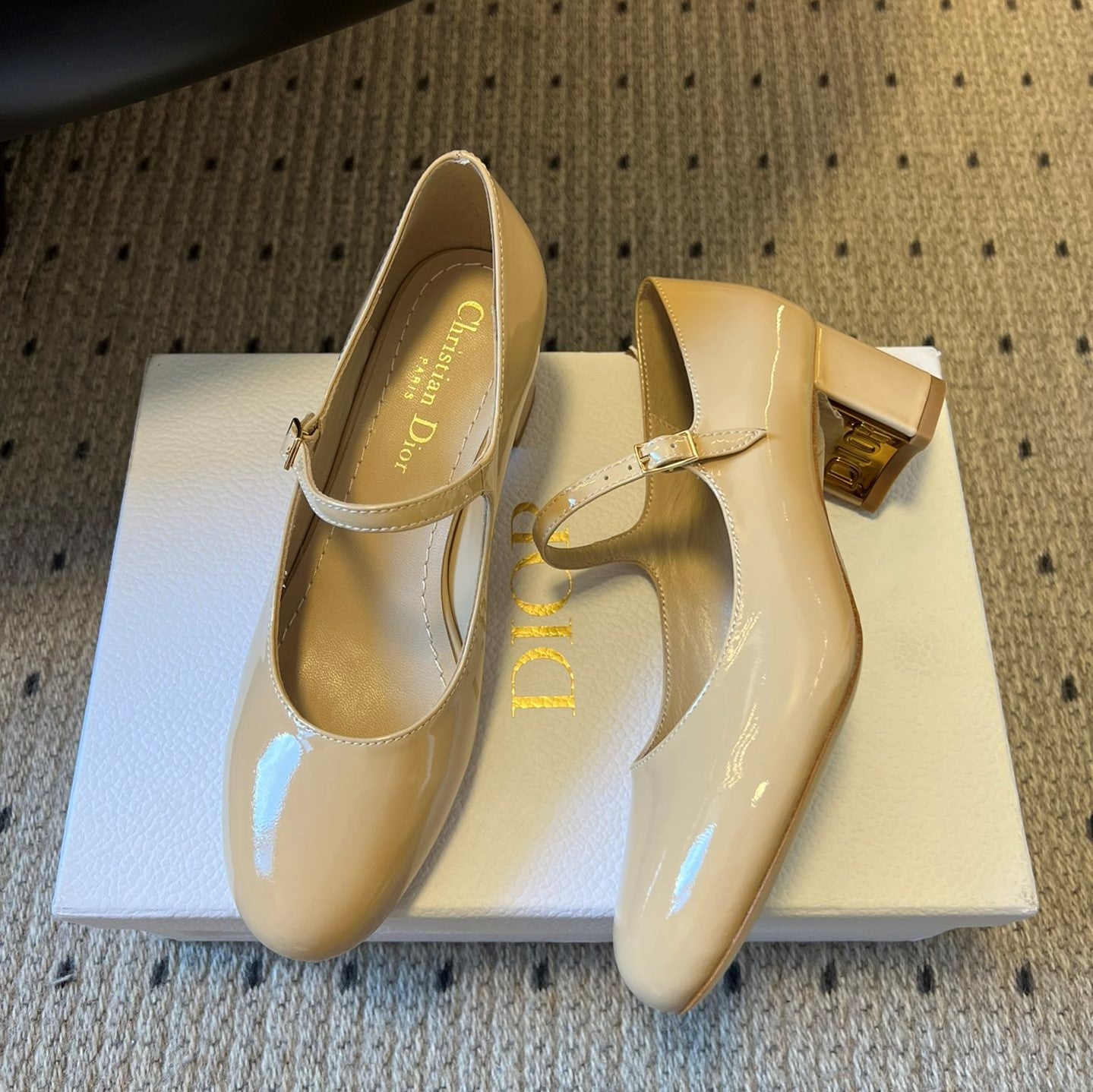 CD 25s D-Art Pumps 55mm Beige Patent Leather