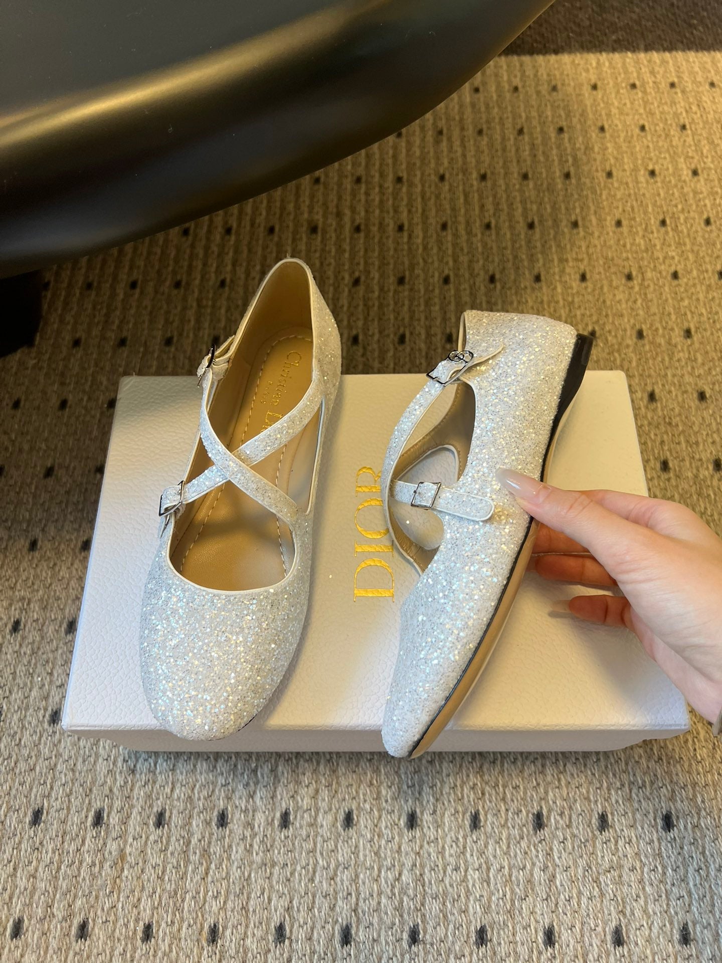 CD Very Ballet Flat White Lambskin & Glitter