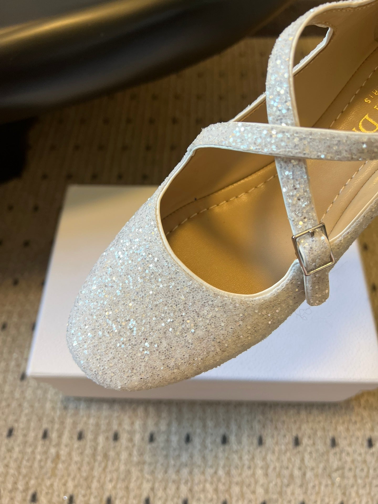 CD Very Ballet Flat White Lambskin & Glitter