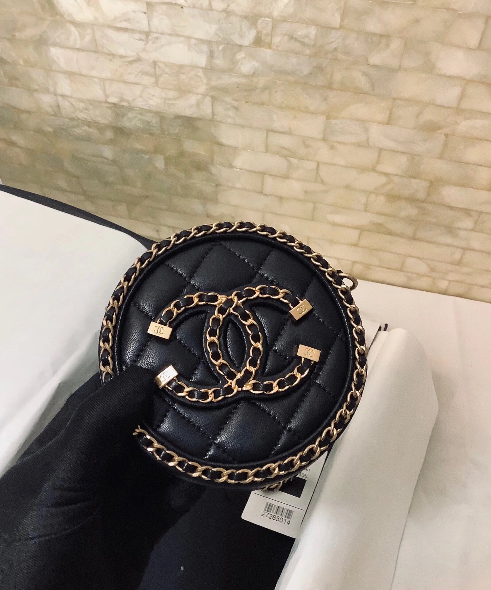 Chanel Around CC Filigree Goatskin - 12cm