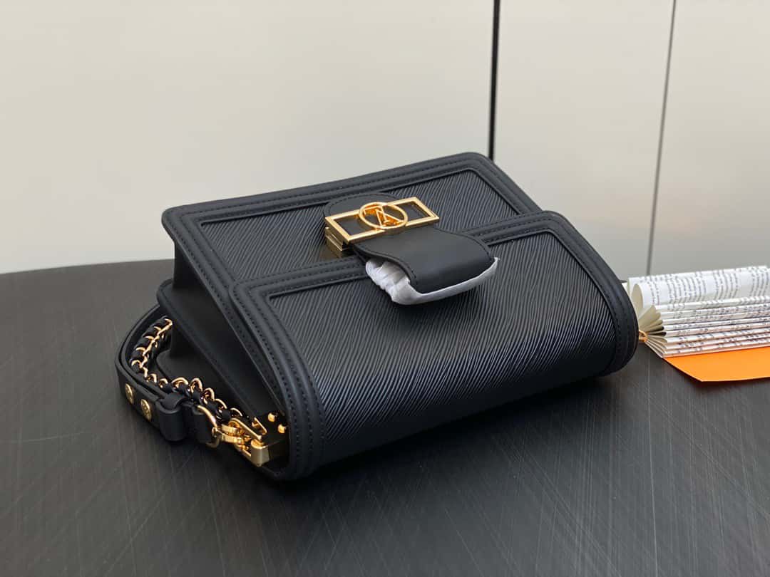 Louis Vuitton  2WAY Chain Leather Shoulder Bags