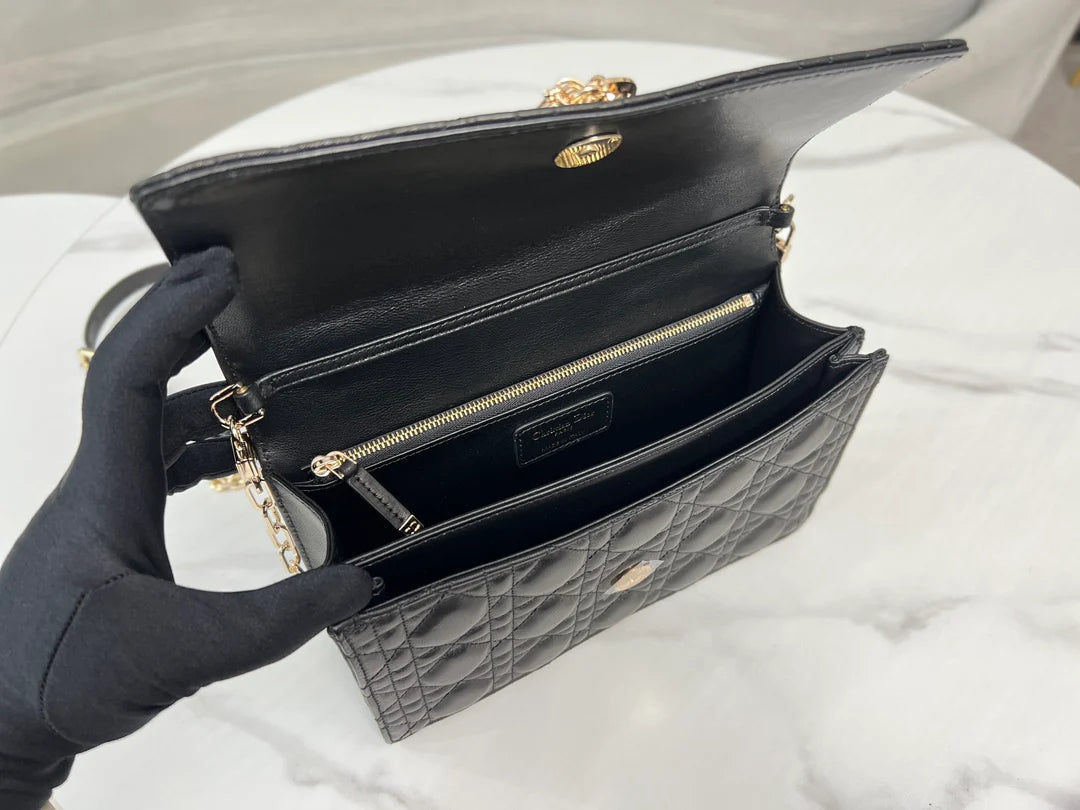 Miss Dior Bag Black 24 x 14 x 7.5 cm