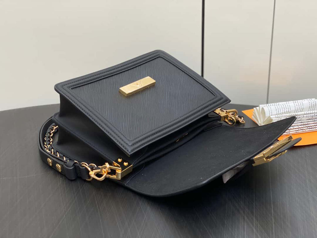 Louis Vuitton  2WAY Chain Leather Shoulder Bags