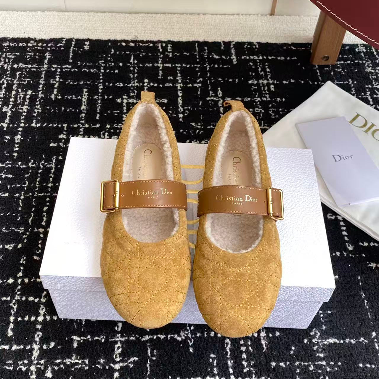 CD Frost Ballet Flats Camel Cannage Suede White Shearling