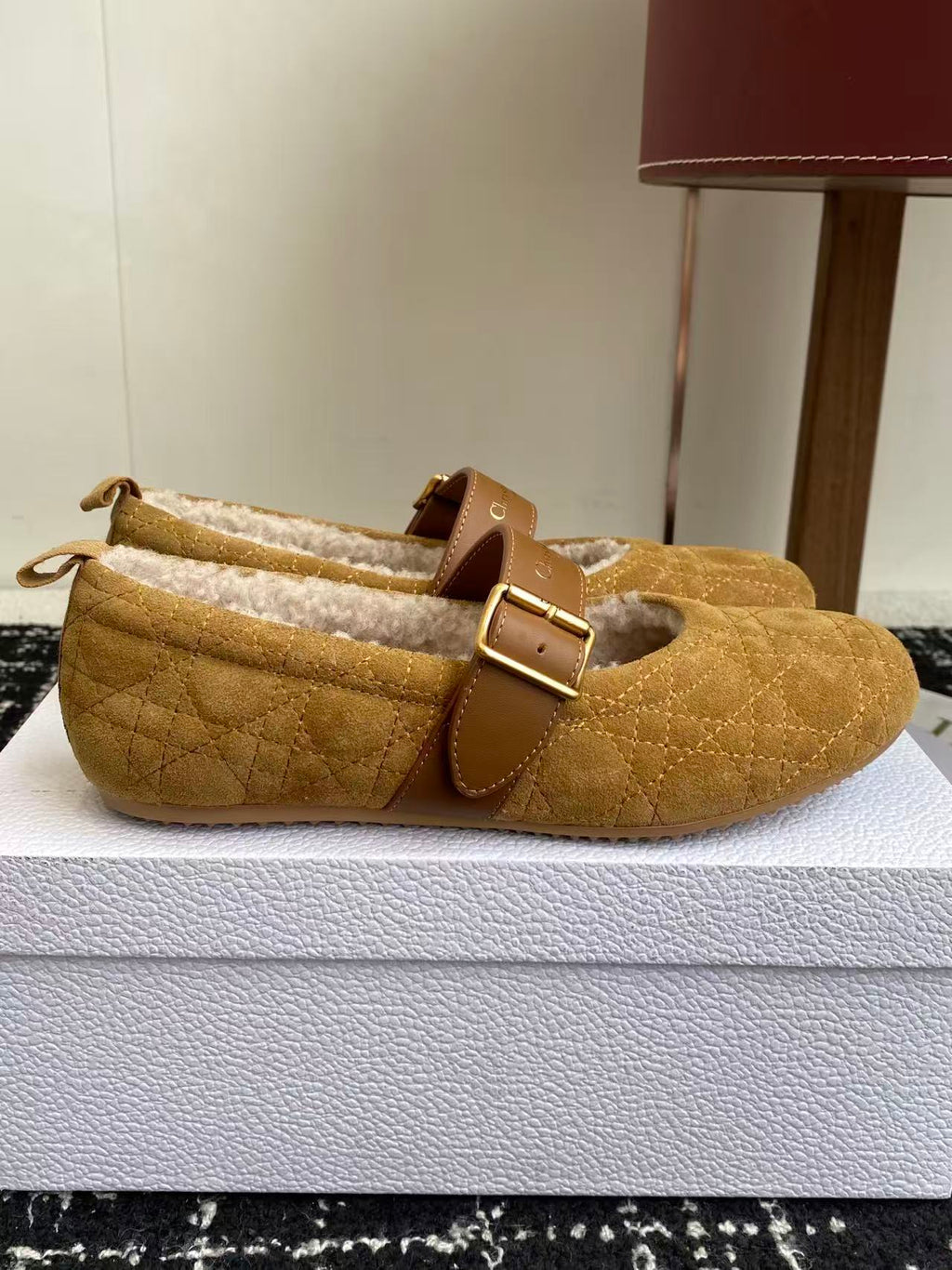 CD Frost Ballet Flats Camel Cannage Suede White Shearling