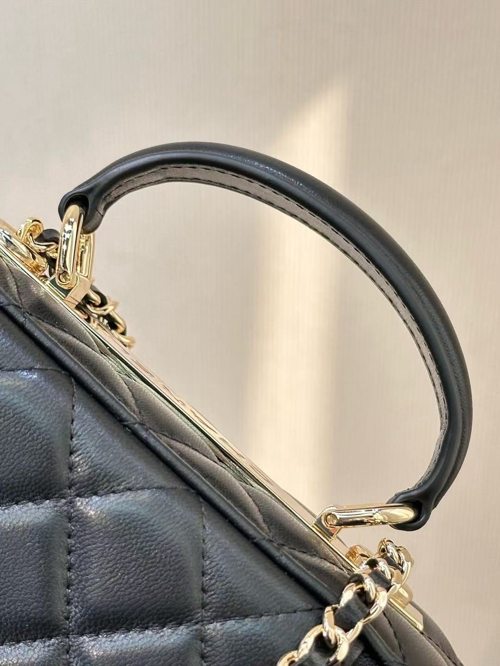 CC Mirror Vanity Case Top Handle Chain Strap Black Lambskin GHW