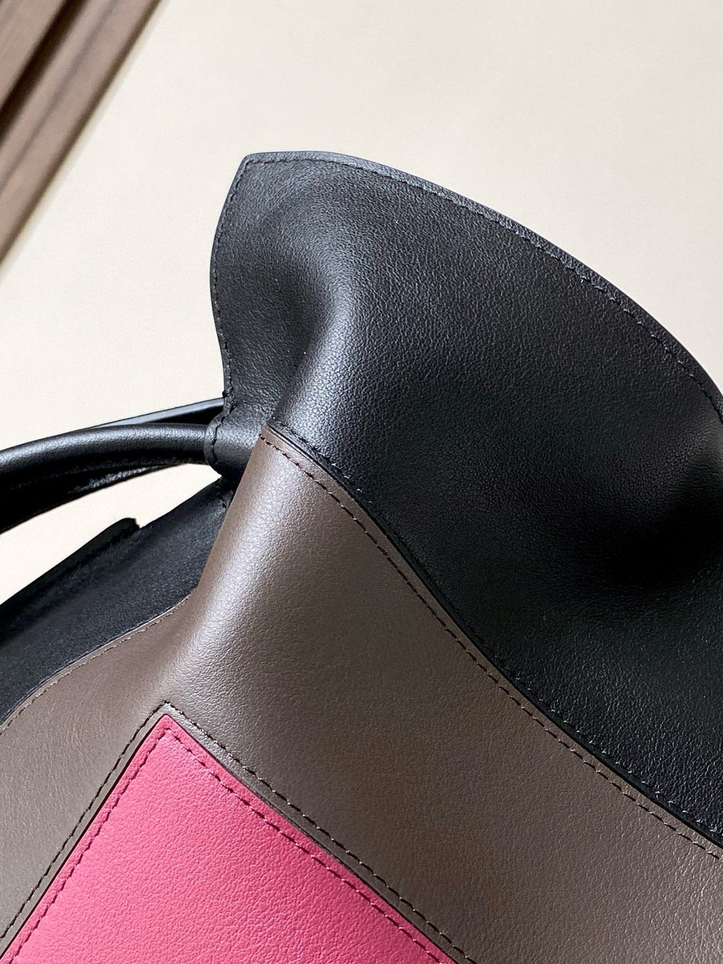 Loewe Flamenco Clutch Medium 30 Black Burgundy Nappa Lambskin