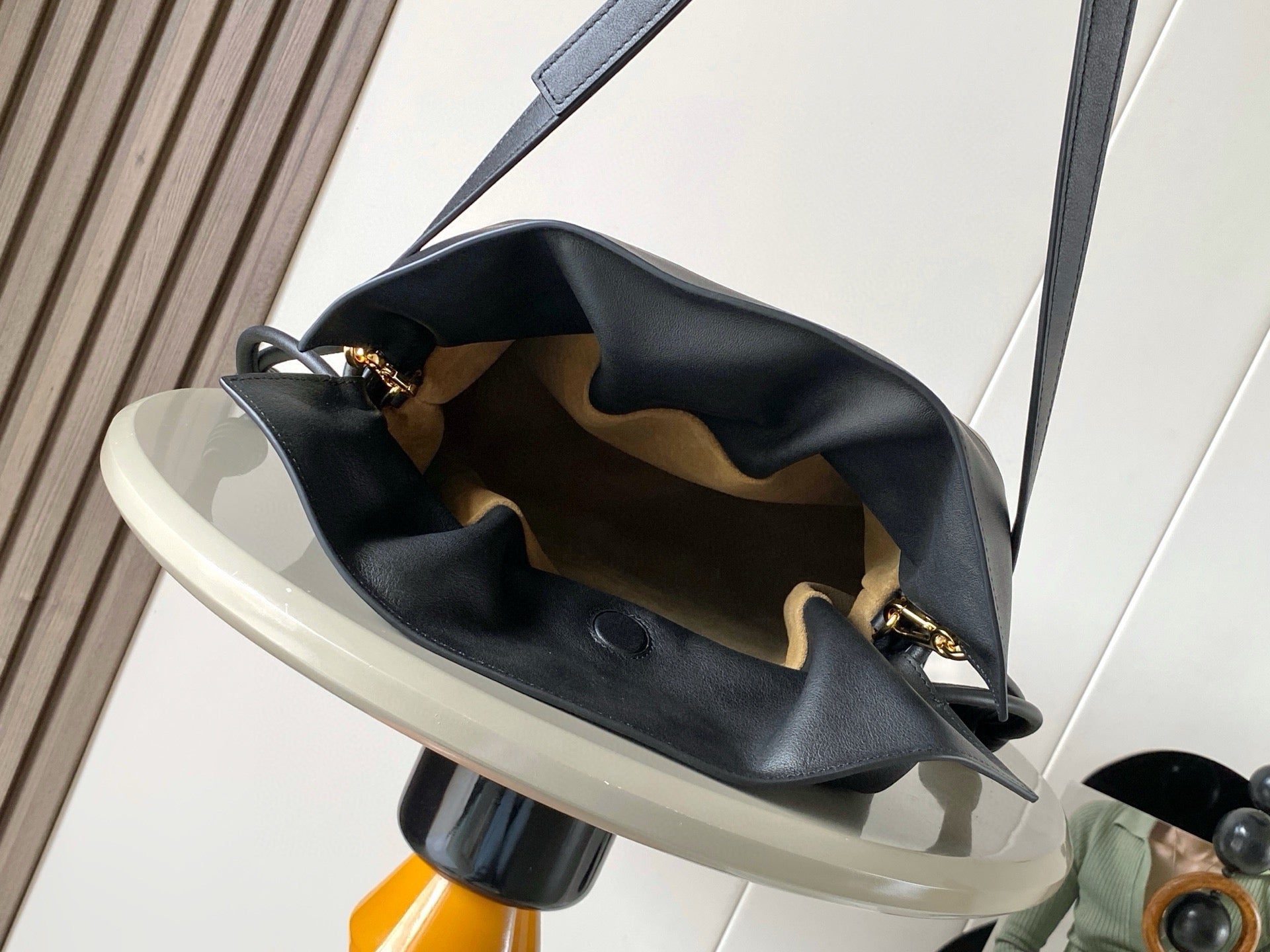 Loewe Flamenco Clutch Medium 30 Black Burgundy Nappa Lambskin