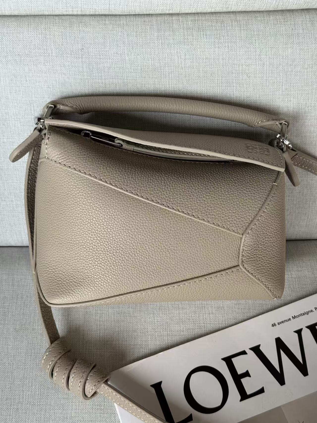 LOE MINI 18 PUZZLE BAG IN CLAY CALFSKIN