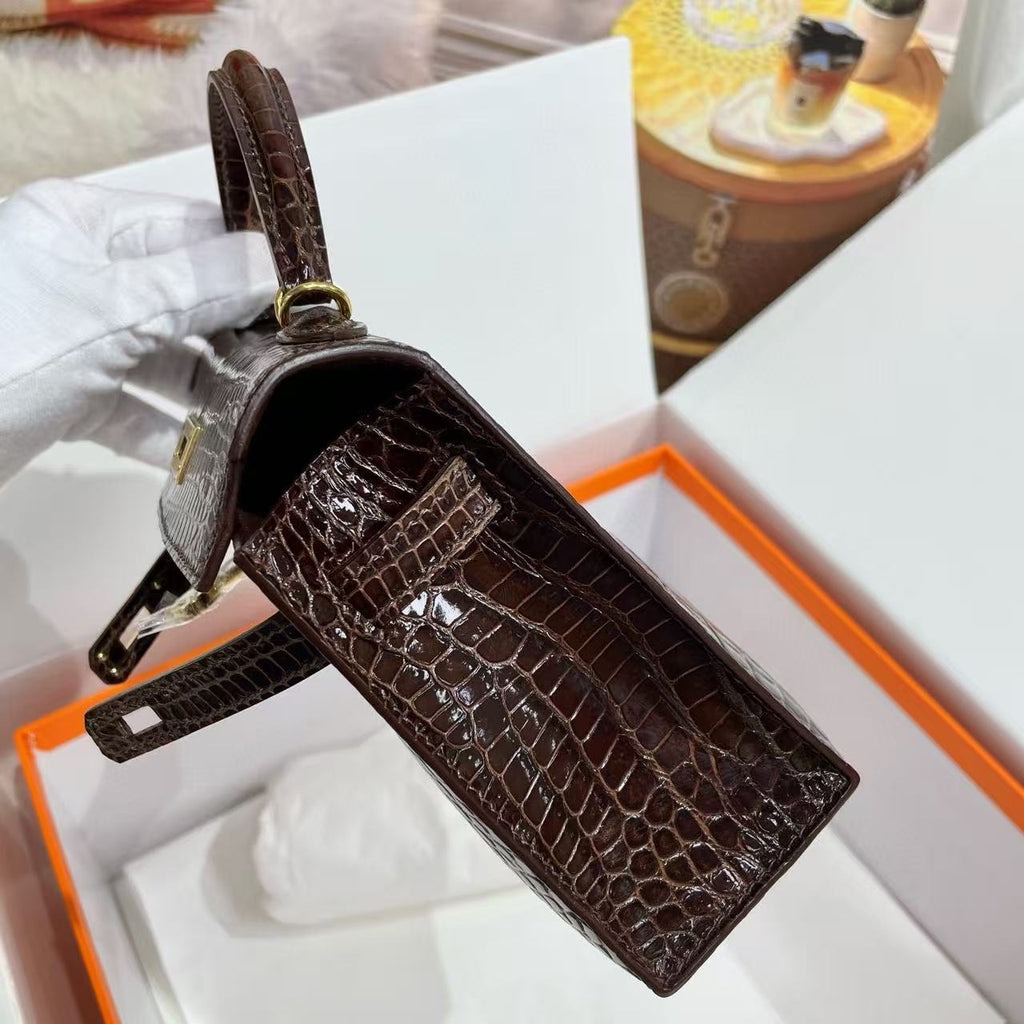 HM KELLY MINI 19 IN HONEY BROWN SALTWATER CROCODILE LEATHER GOLD BUCKLE