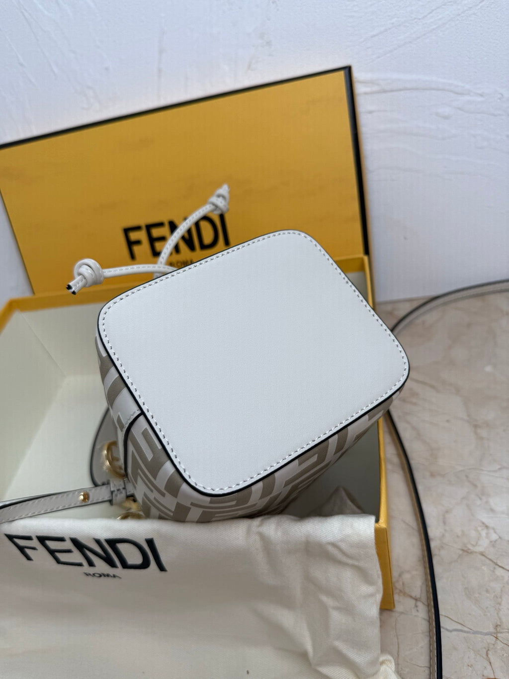 MON TRESOR 18 IN BEIGE WHITE CANVAS WITH FF MOTIF EMBROIDERED