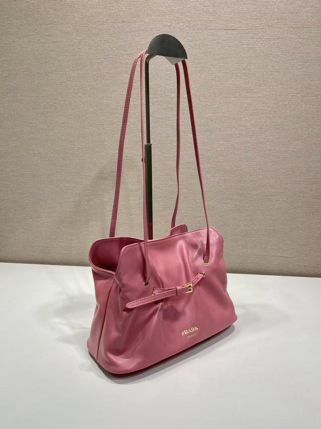 Prada Cloud Bag 25cm Pink Sheepskin