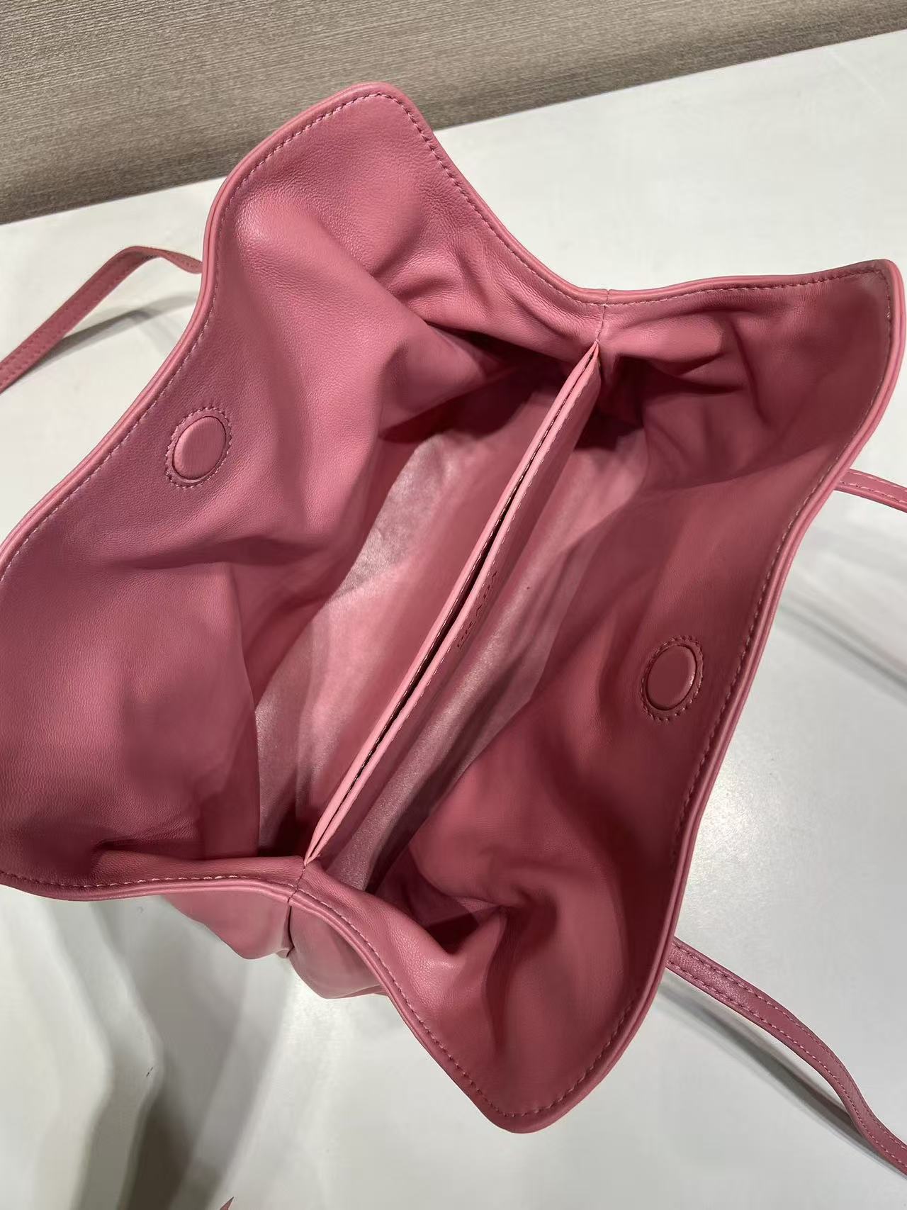 Prada Cloud Bag 25cm Pink Sheepskin