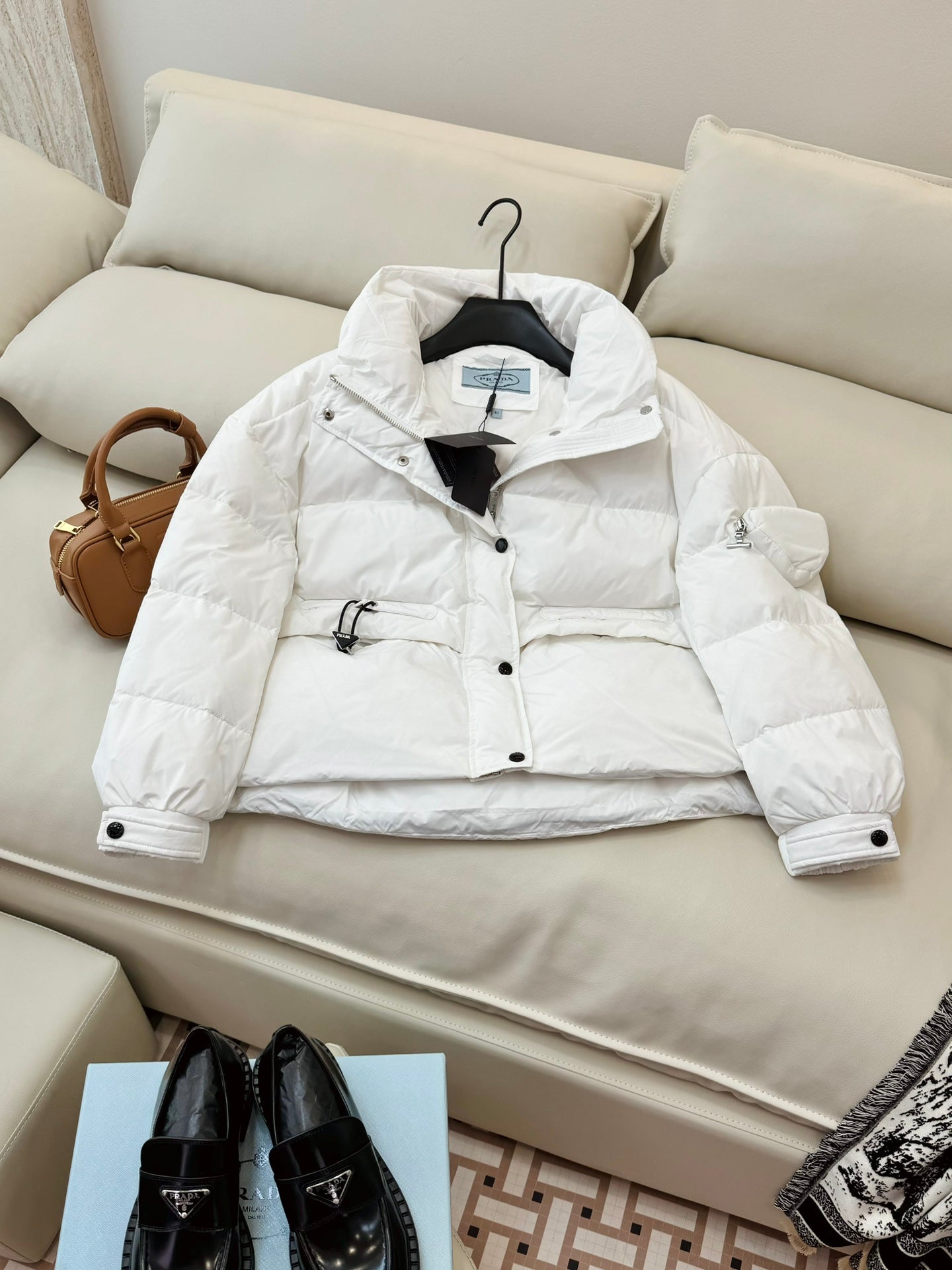 Prada 25 Coat Polyester Down 312016