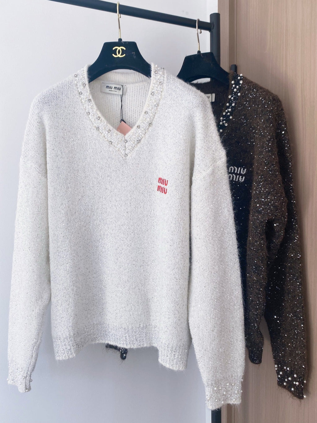 Miumiu 2025 Long-Sleeve Shirt with Logo Embellishment Wool