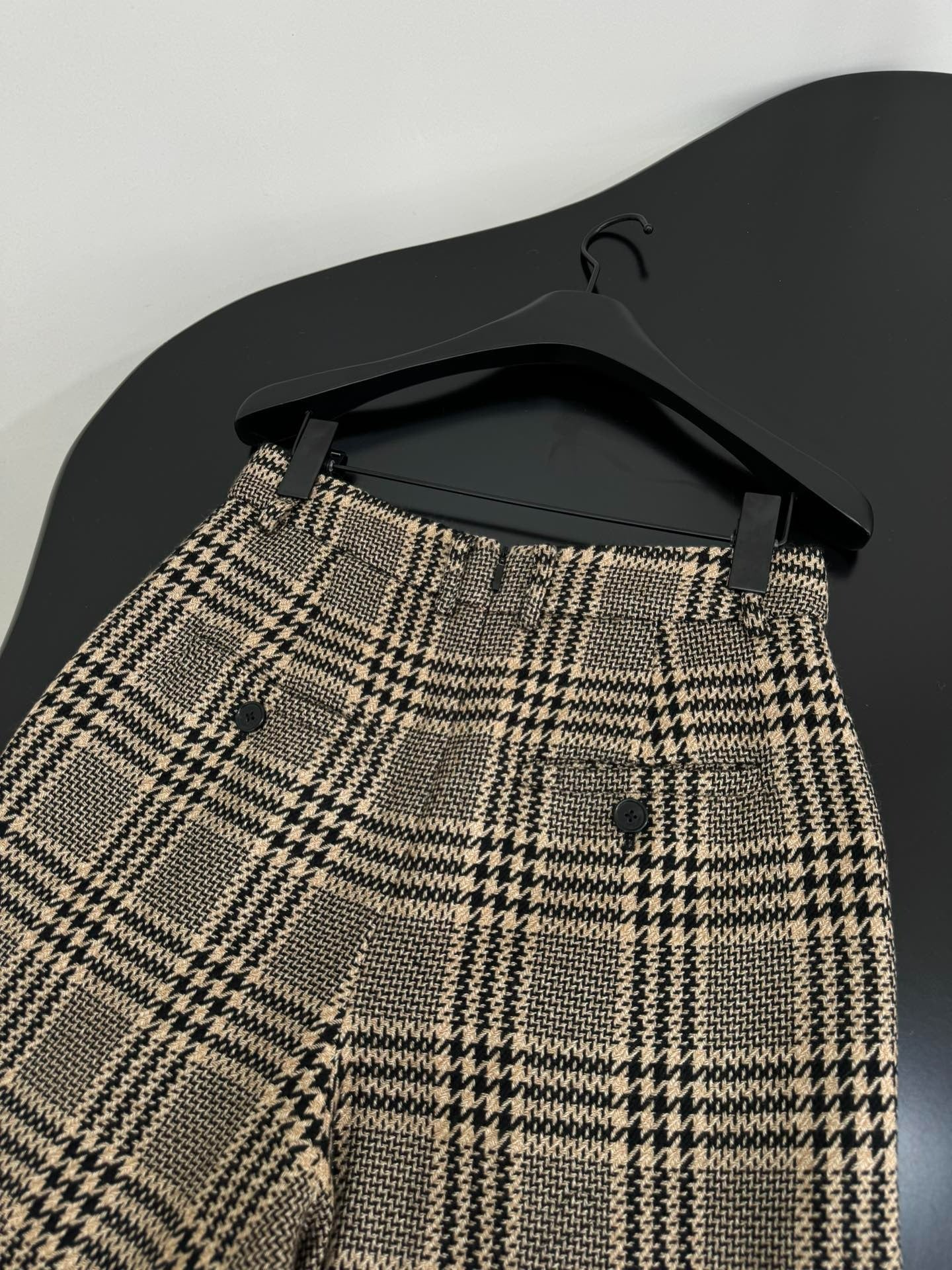 YSL 25S STRIPED STRAIGHT-LEG PANTS STYLE 228