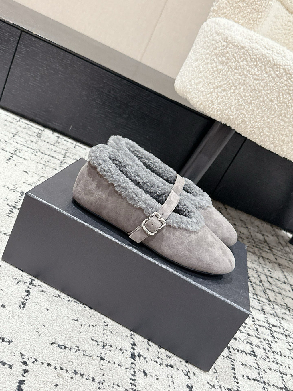Alaia 2025 Ballet Flat Gray Suede Wool 558652
