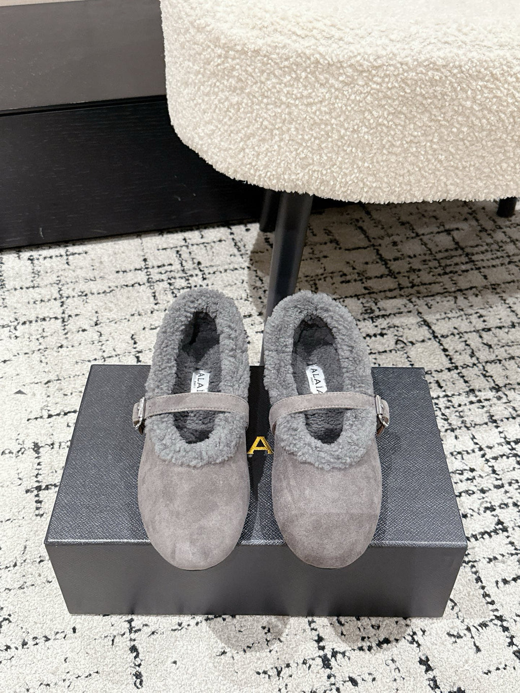 Alaia 2025 Ballet Flat Gray Suede Wool 558652