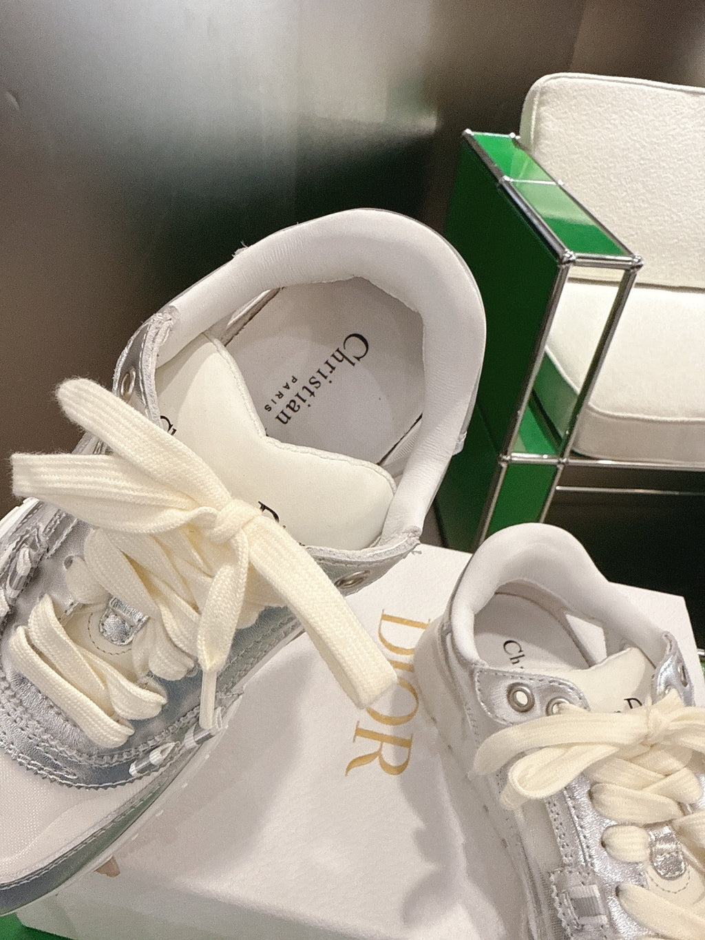 CD Tech Sneakers White Sliver Cowhide Mesh 562670