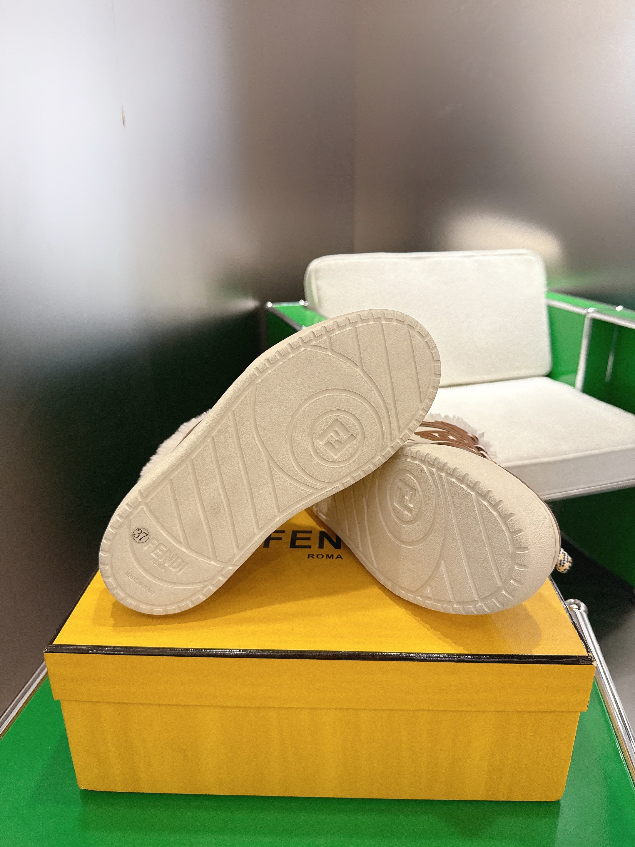 Fendi 2025 Match Platform Sneakers Brown Leather Wool 562580