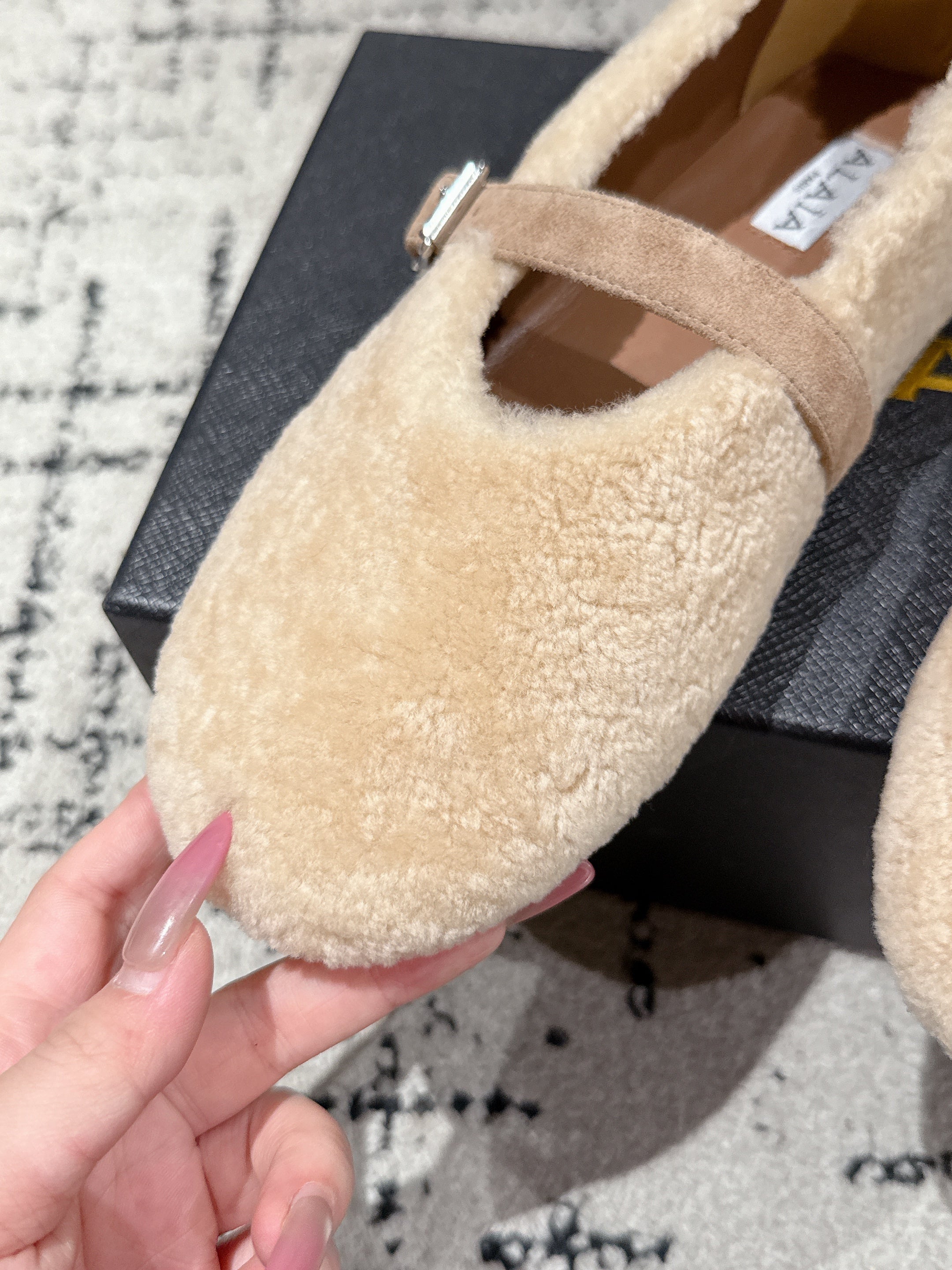 Alaia 2025 Ballet Flat Beige Wool 558649