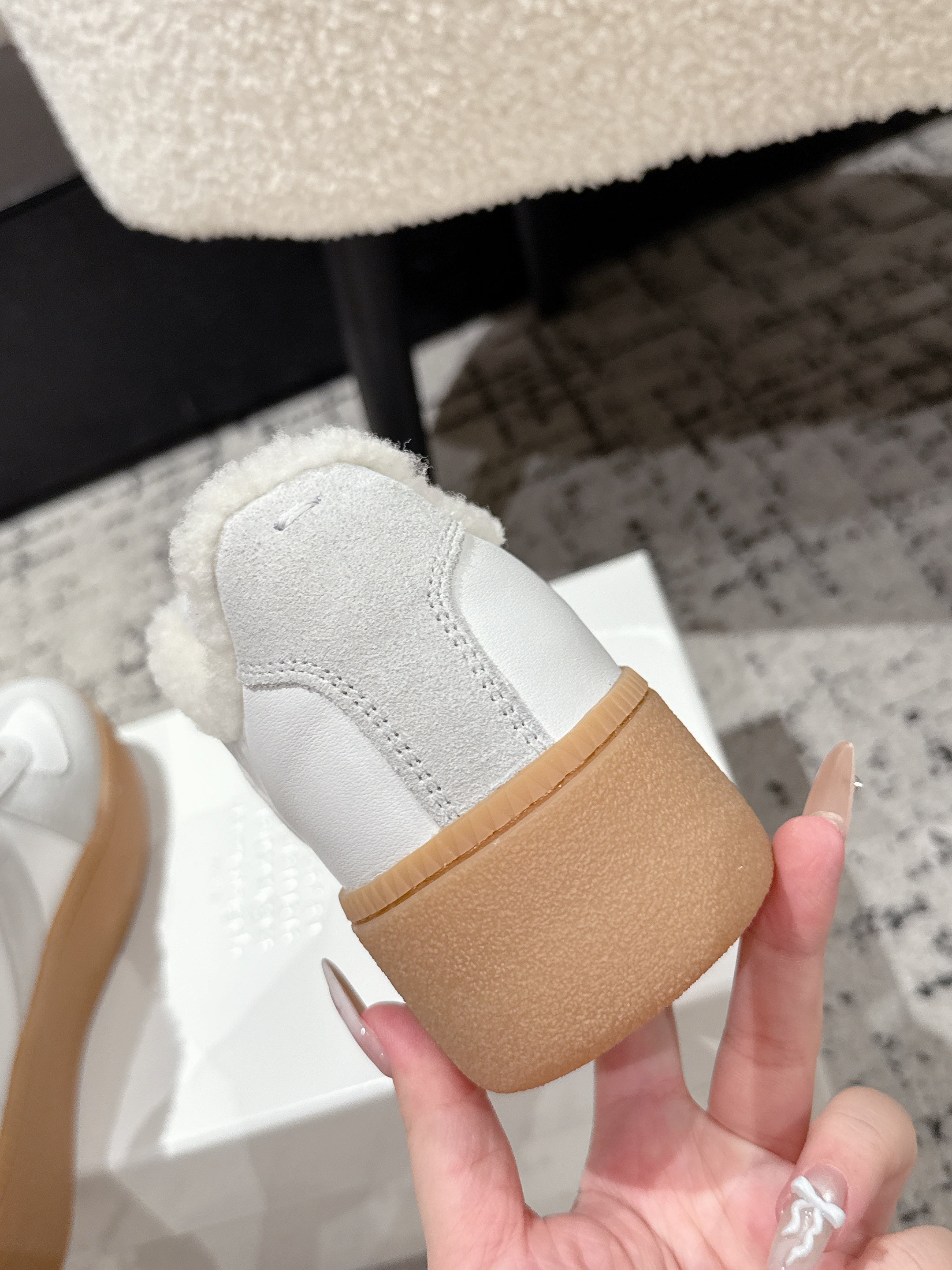 MM Platform German Training Shoes 50mm Light Grey White Suede Sheepskin Fur 558415