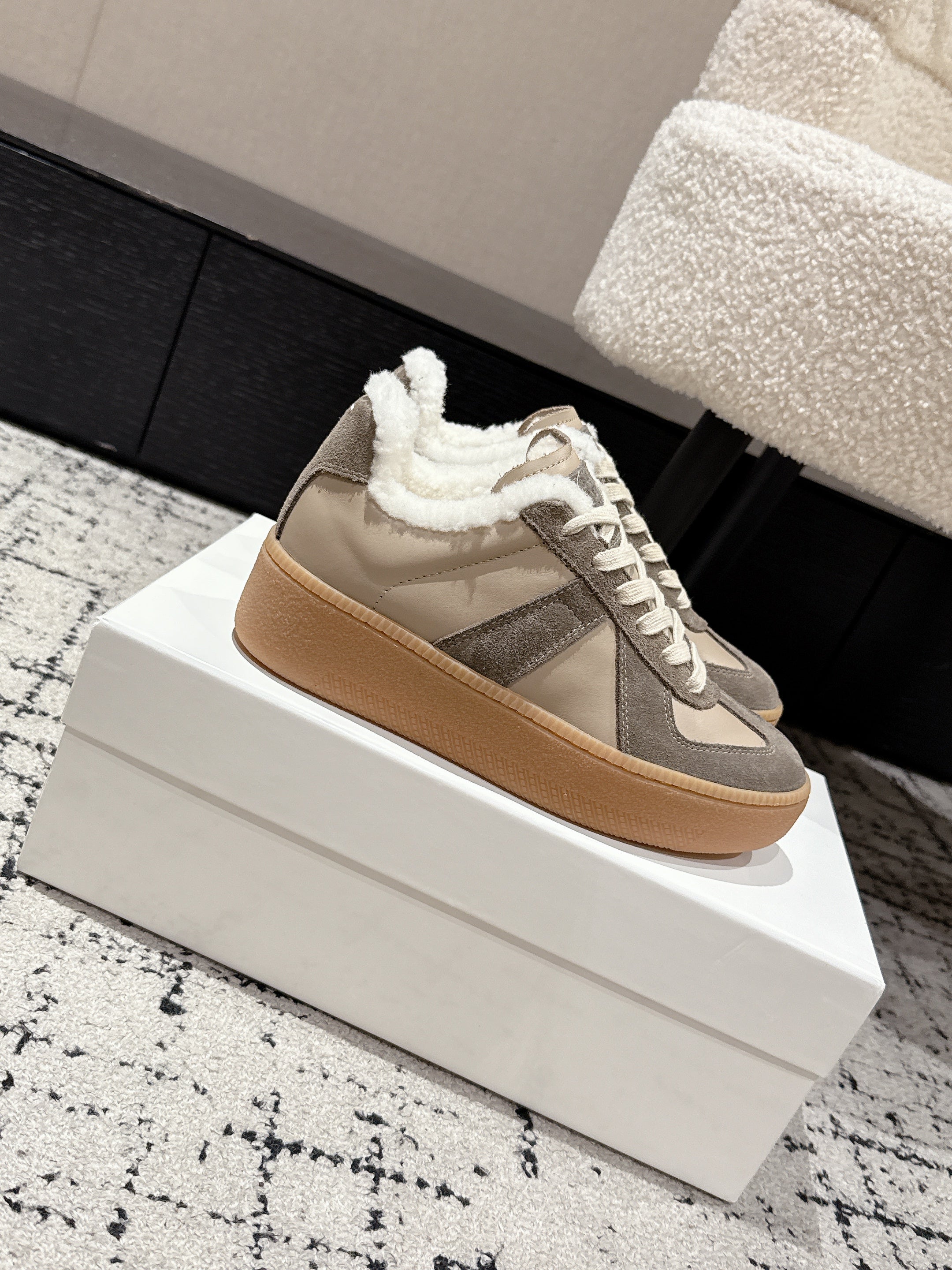 MM Platform German Training Shoes 50mm Warm Taupe Suede Sheepskin Fur 558417