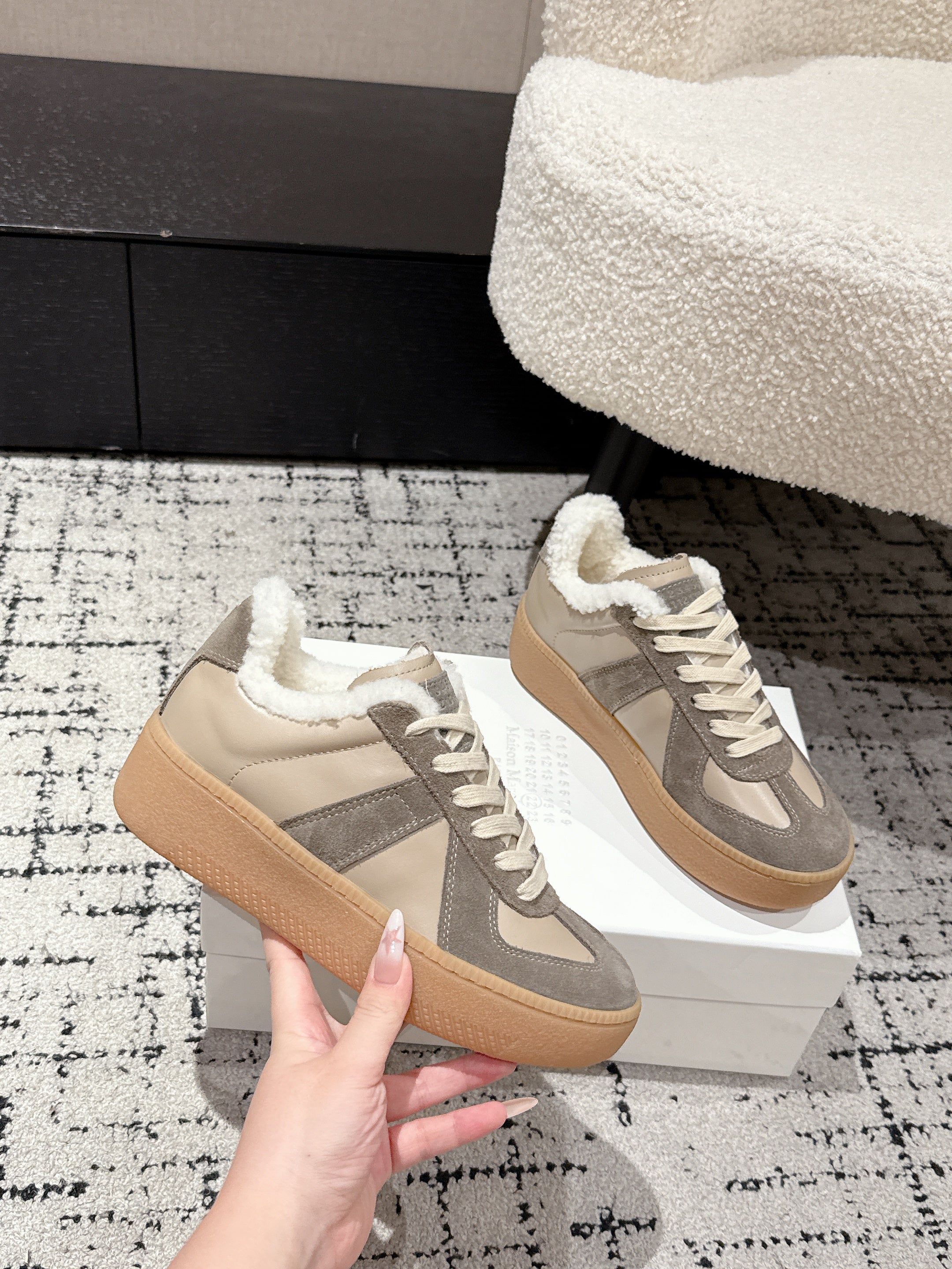 MM Platform German Training Shoes 50mm Warm Taupe Suede Sheepskin Fur 558417