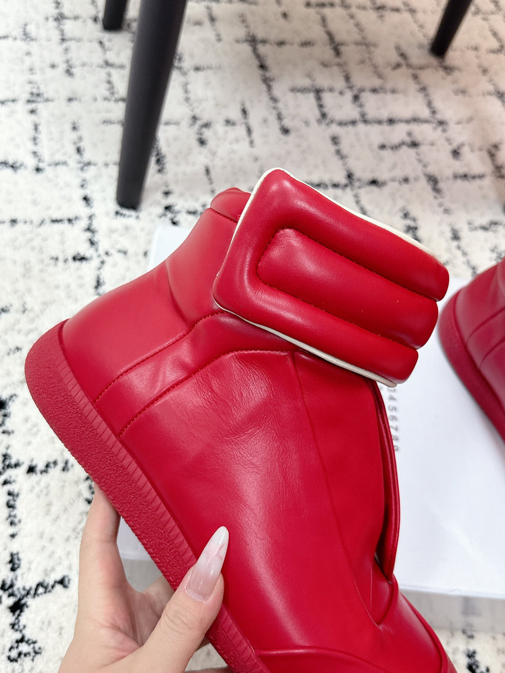 Maison Margiela Future Sneaker Crimson Rose Calfskin Rubber 558432