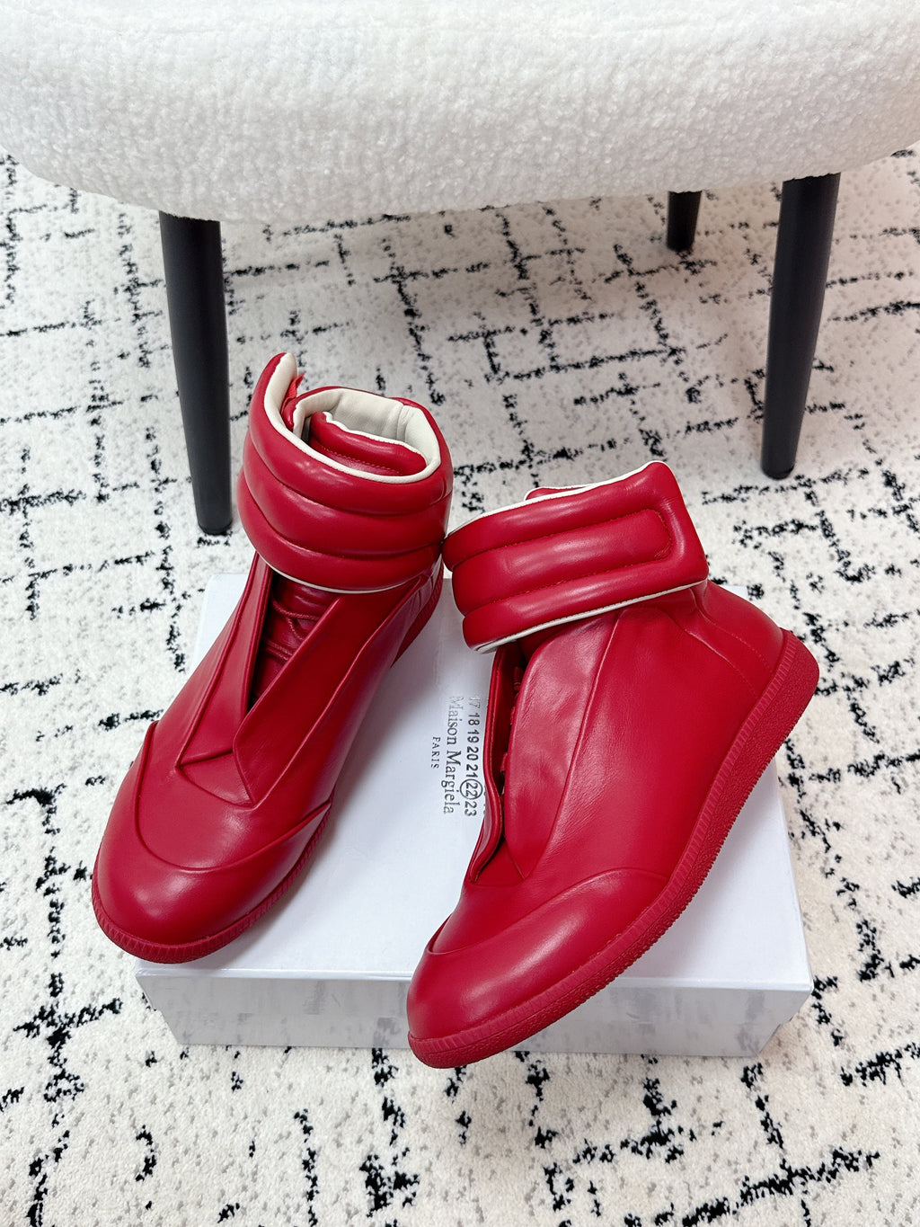 Maison Margiela Future Sneaker Crimson Rose Calfskin Rubber 558432